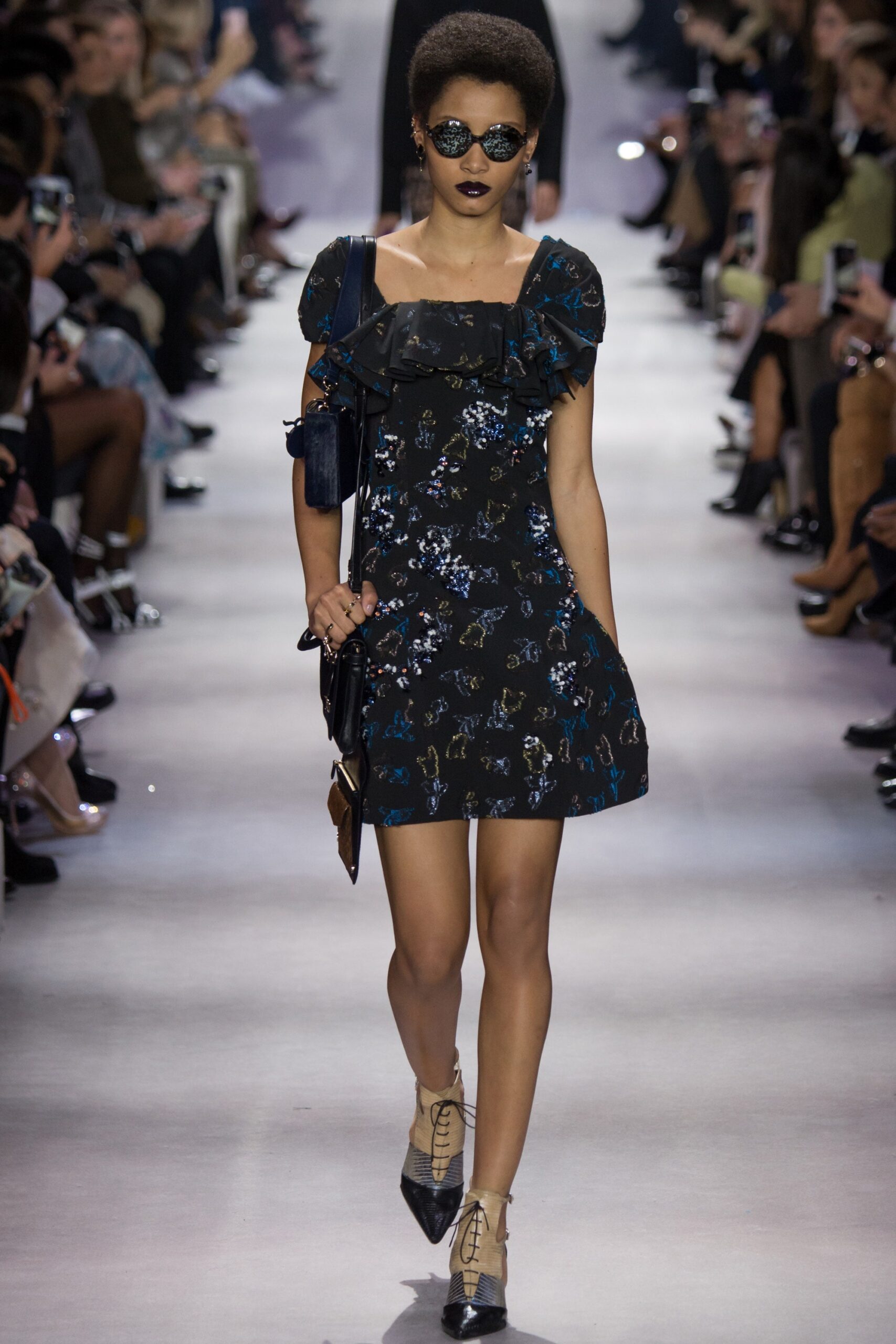 Christian Dior F/W 16 Look 195