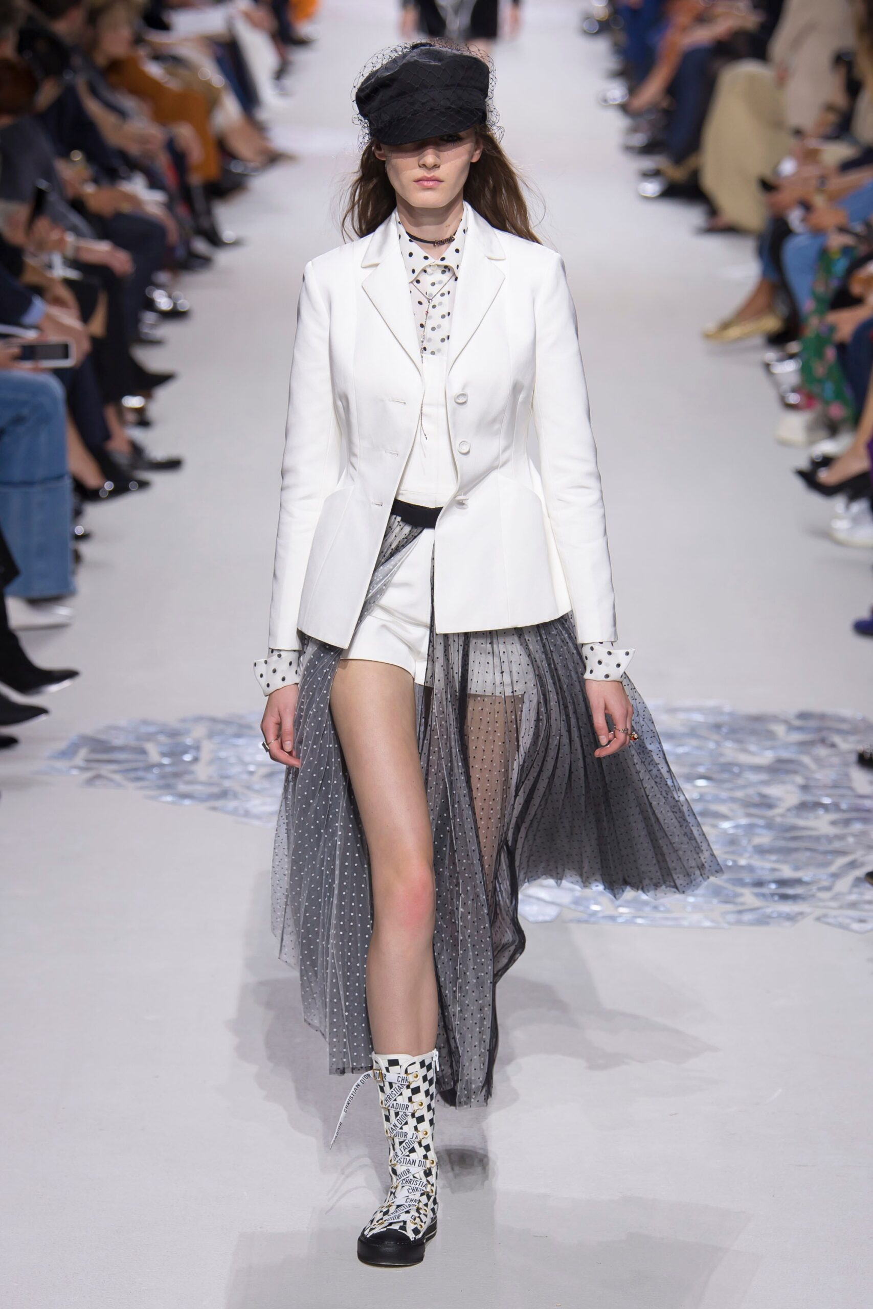 Christian Dior S/S 18 Look 238