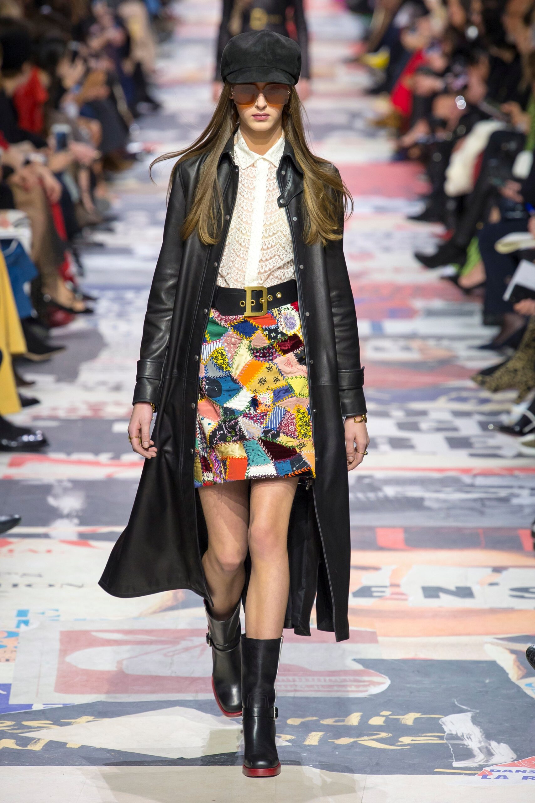 Christian Dior F/W 18 Look 16