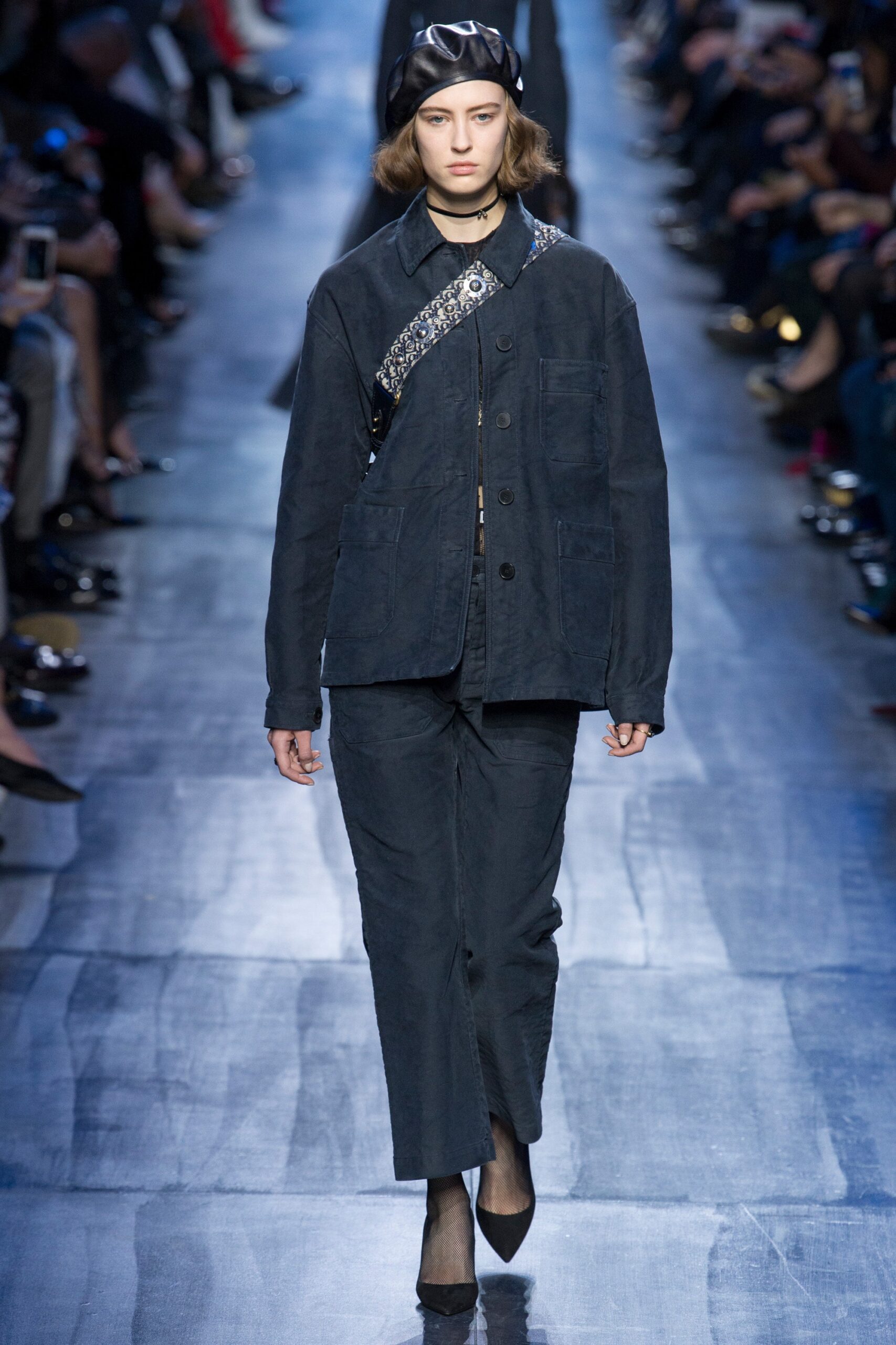 Christian Dior F/W 17 Look 318