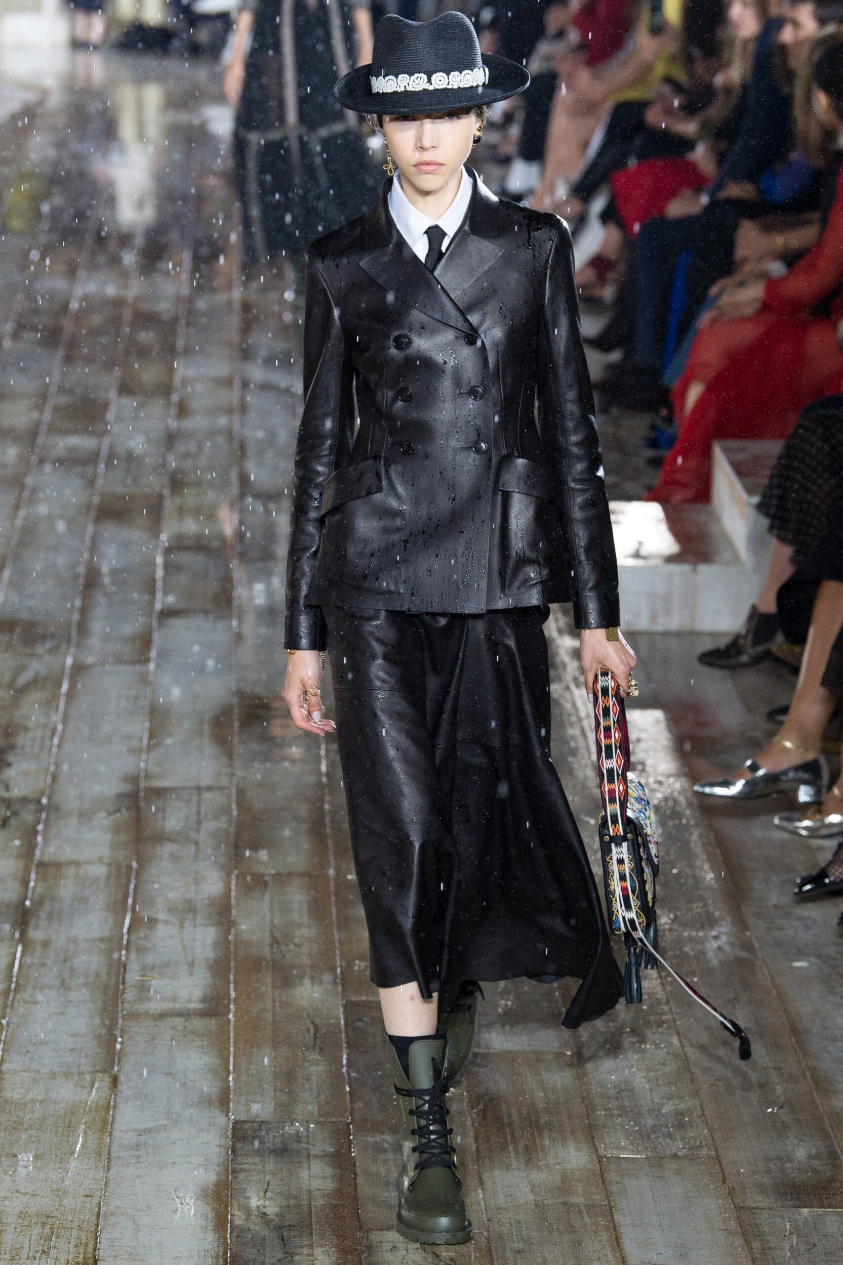 Christian Dior Resort 19 Look 19