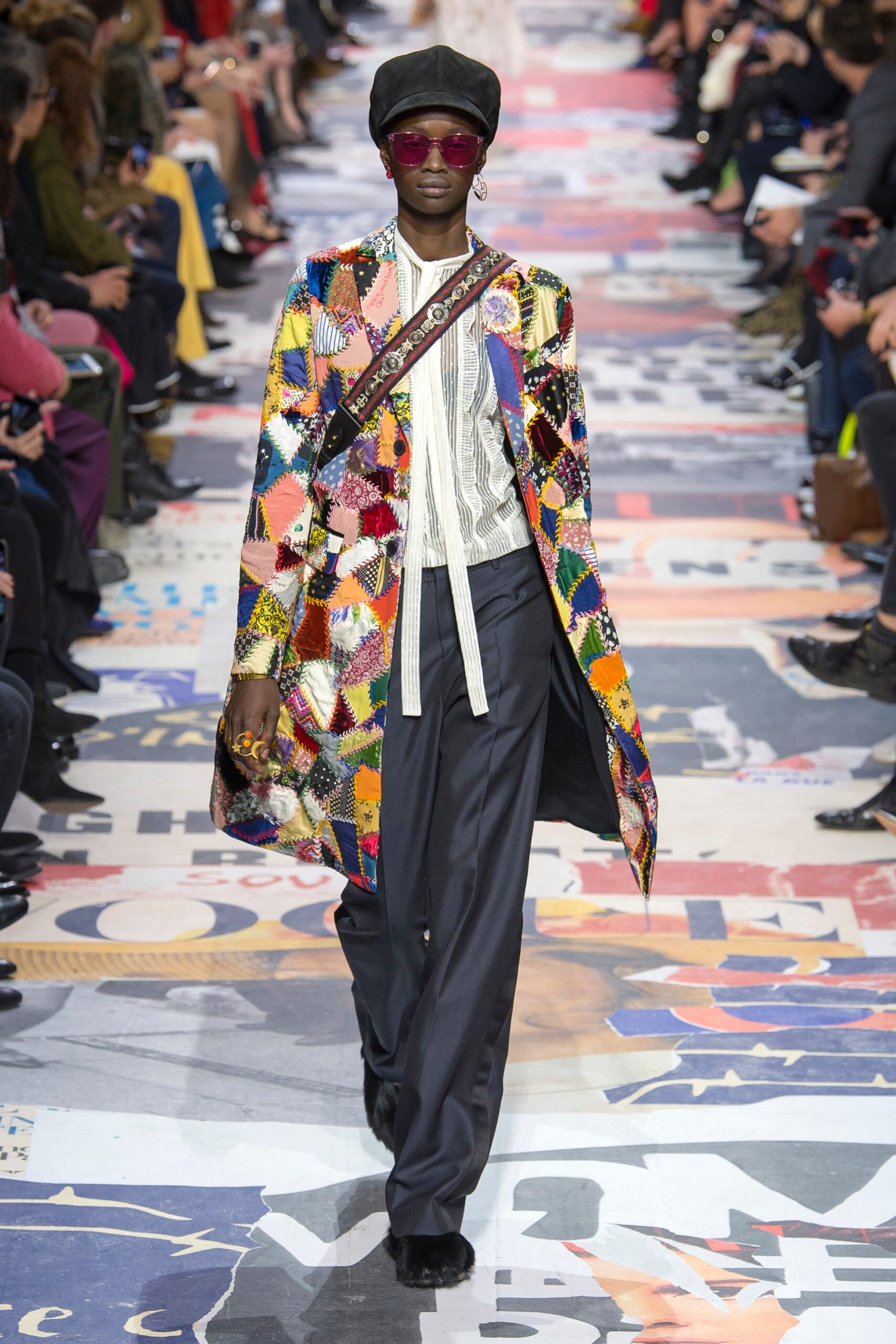 Christian Dior F/W 18 Look 25