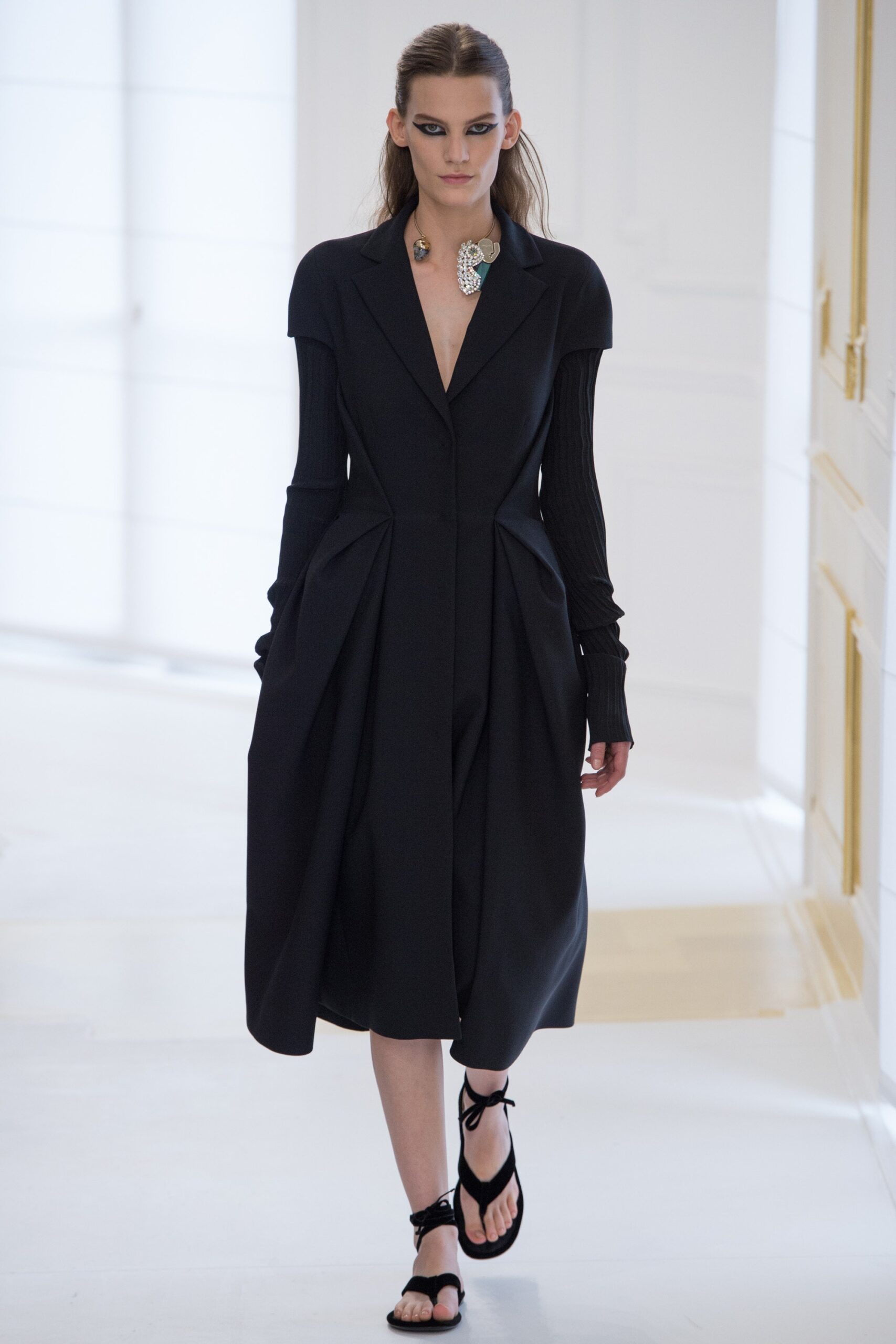 Christian Dior F/W 16 Couture Look 269