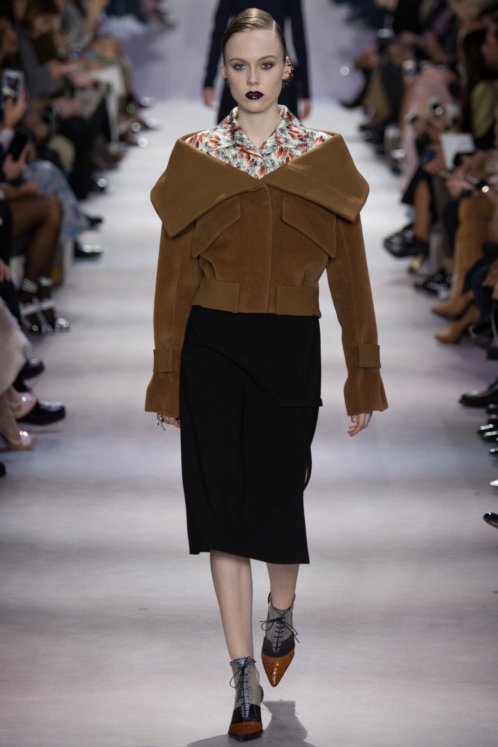 Christian Dior F/W 16 Look 365