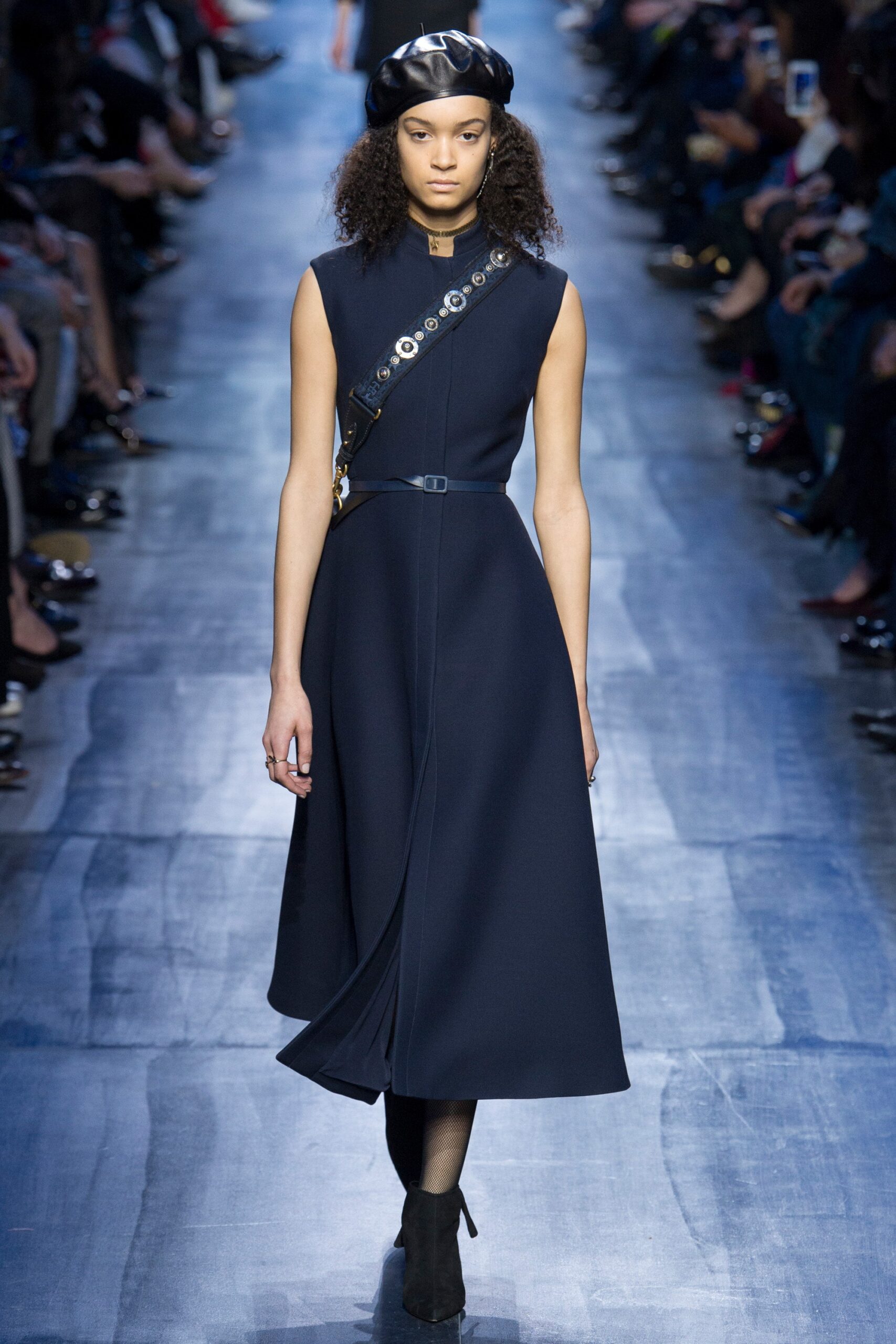 Christian Dior F/W 17 Look 550