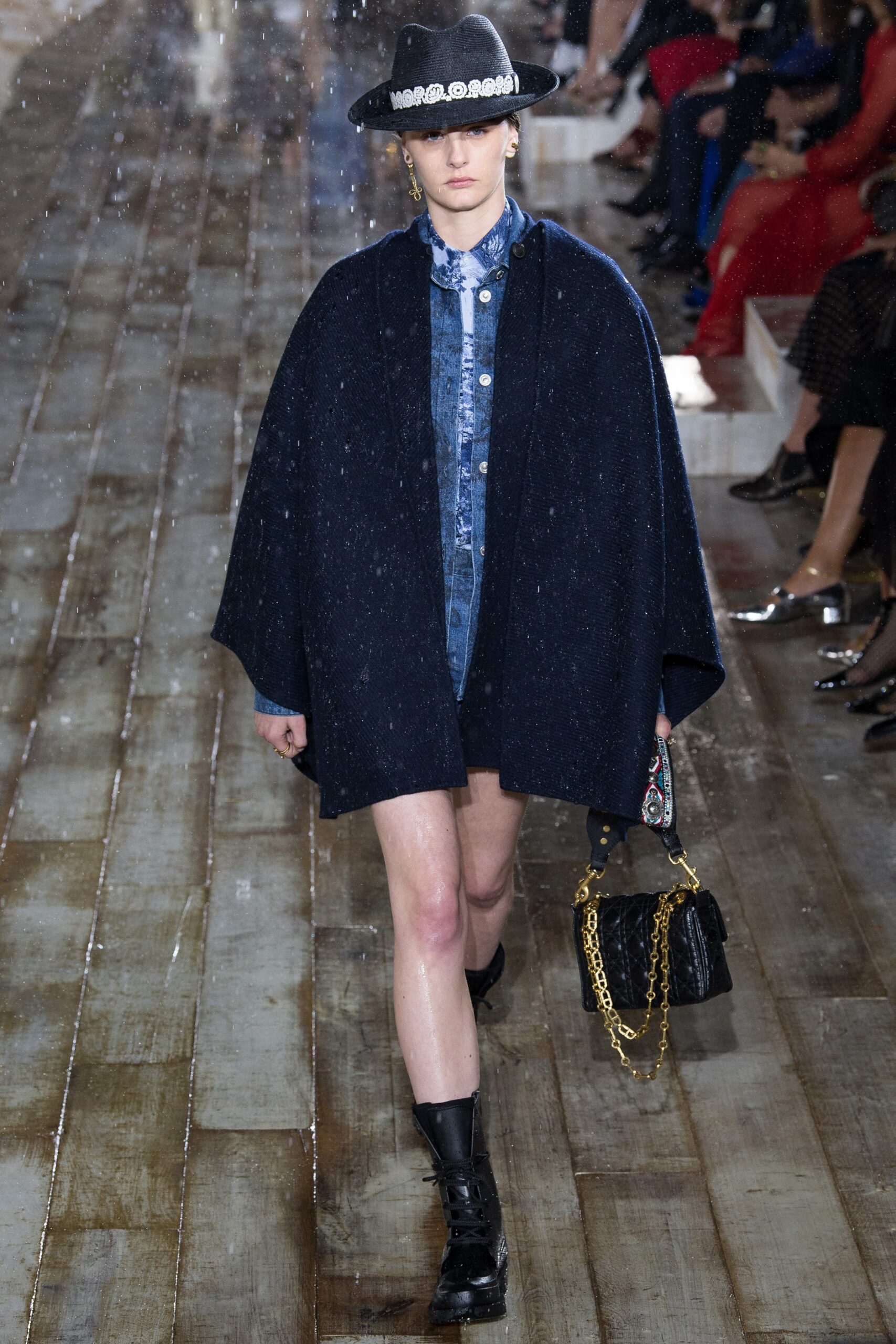 Christian Dior Resort 19 Look 33