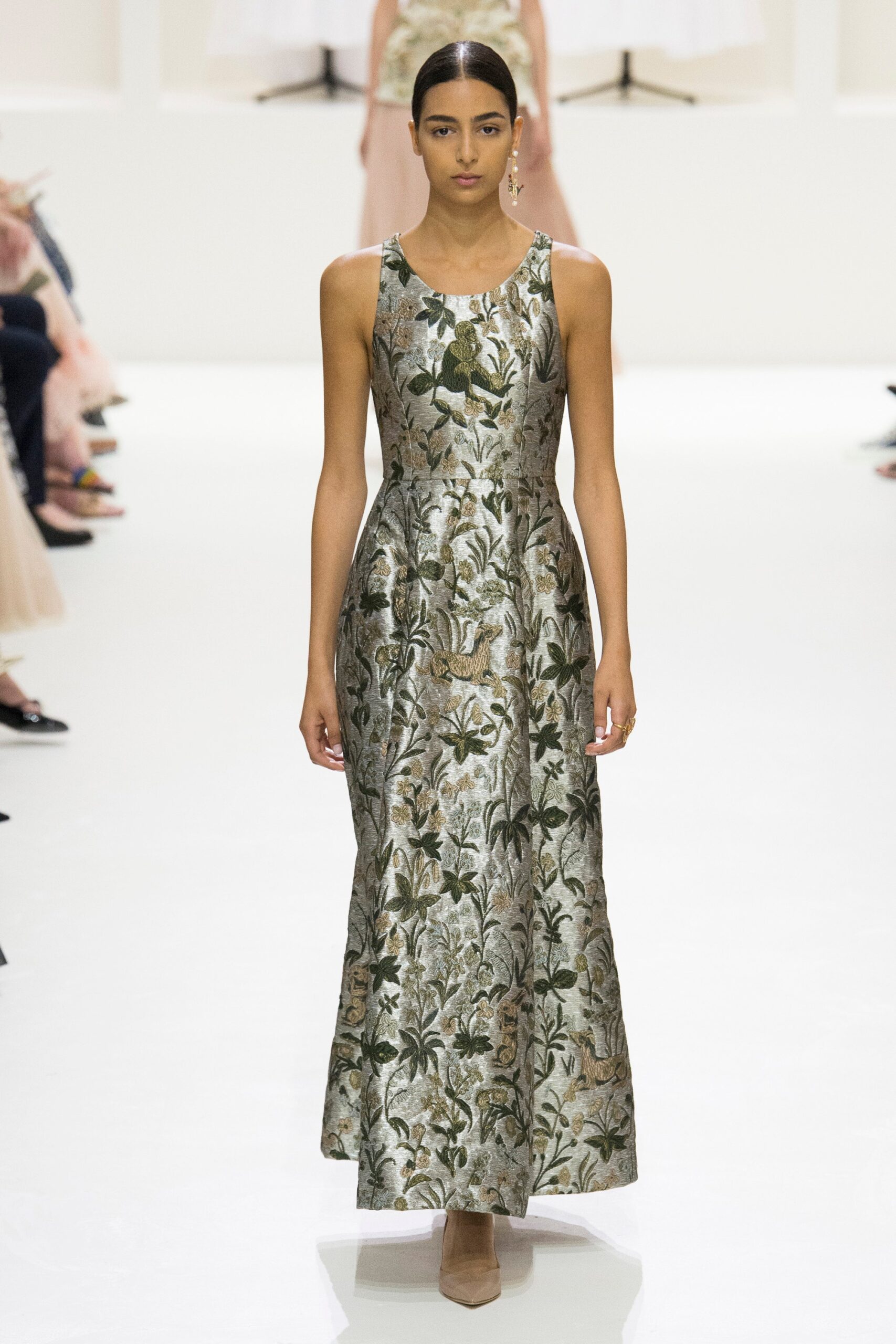Christian Dior F/W 18 Couture Look 44