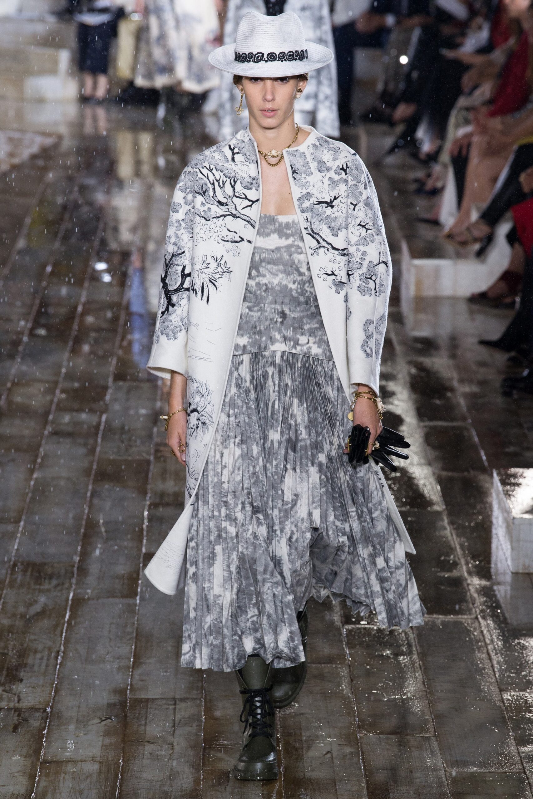 Christian Dior Resort 19 Look 40