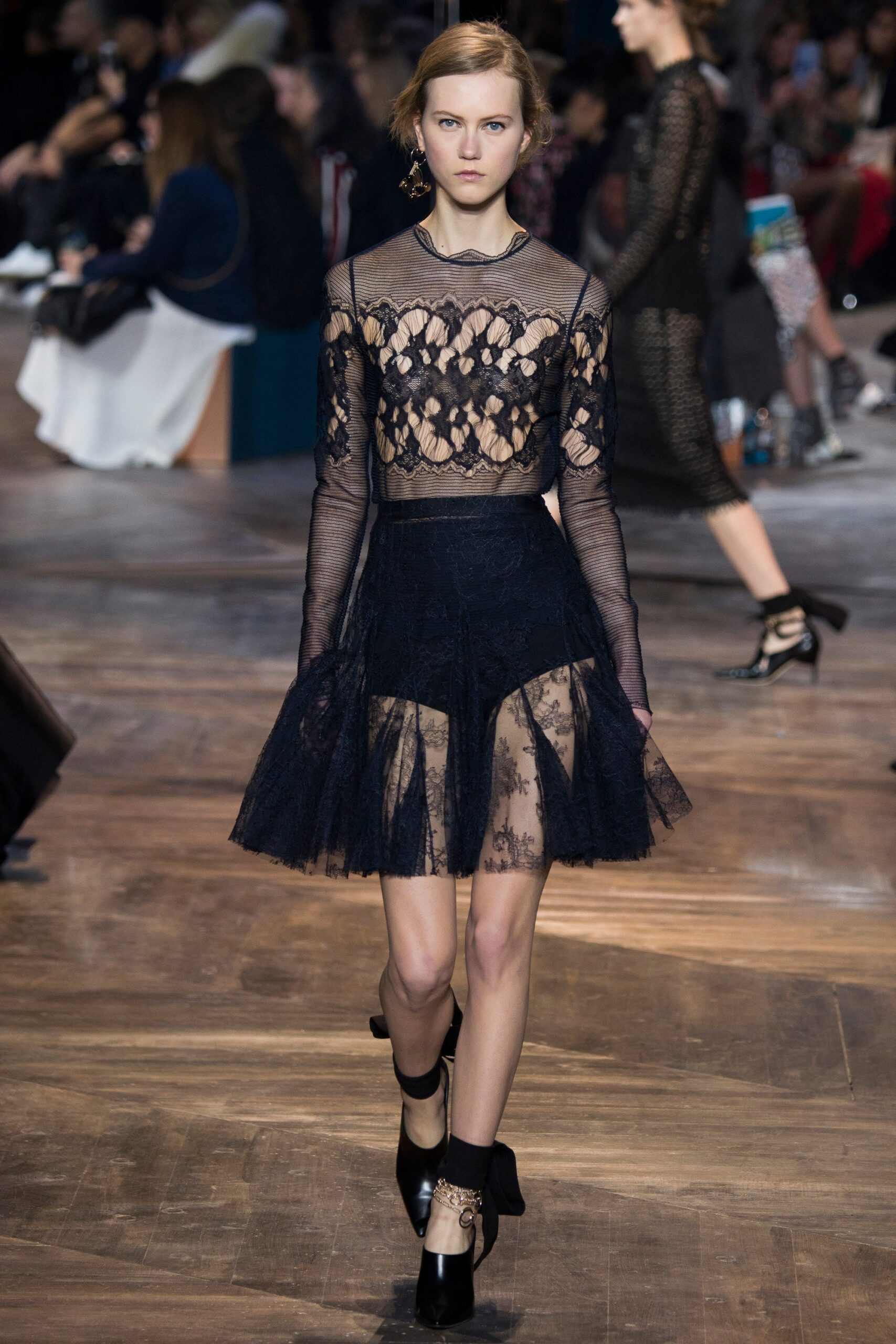 Christian Dior S/S 16 Couture Look 356