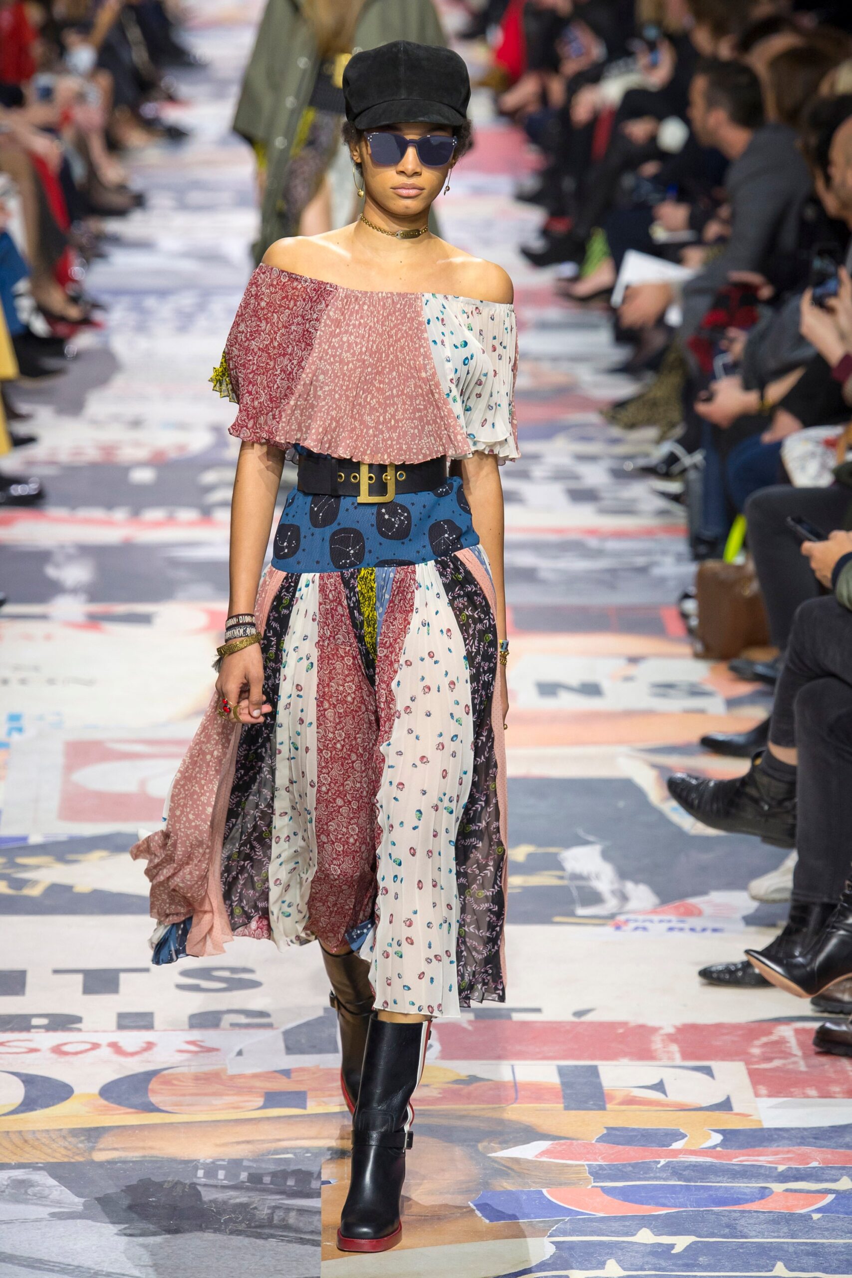 Christian Dior F/W 18 Look 34