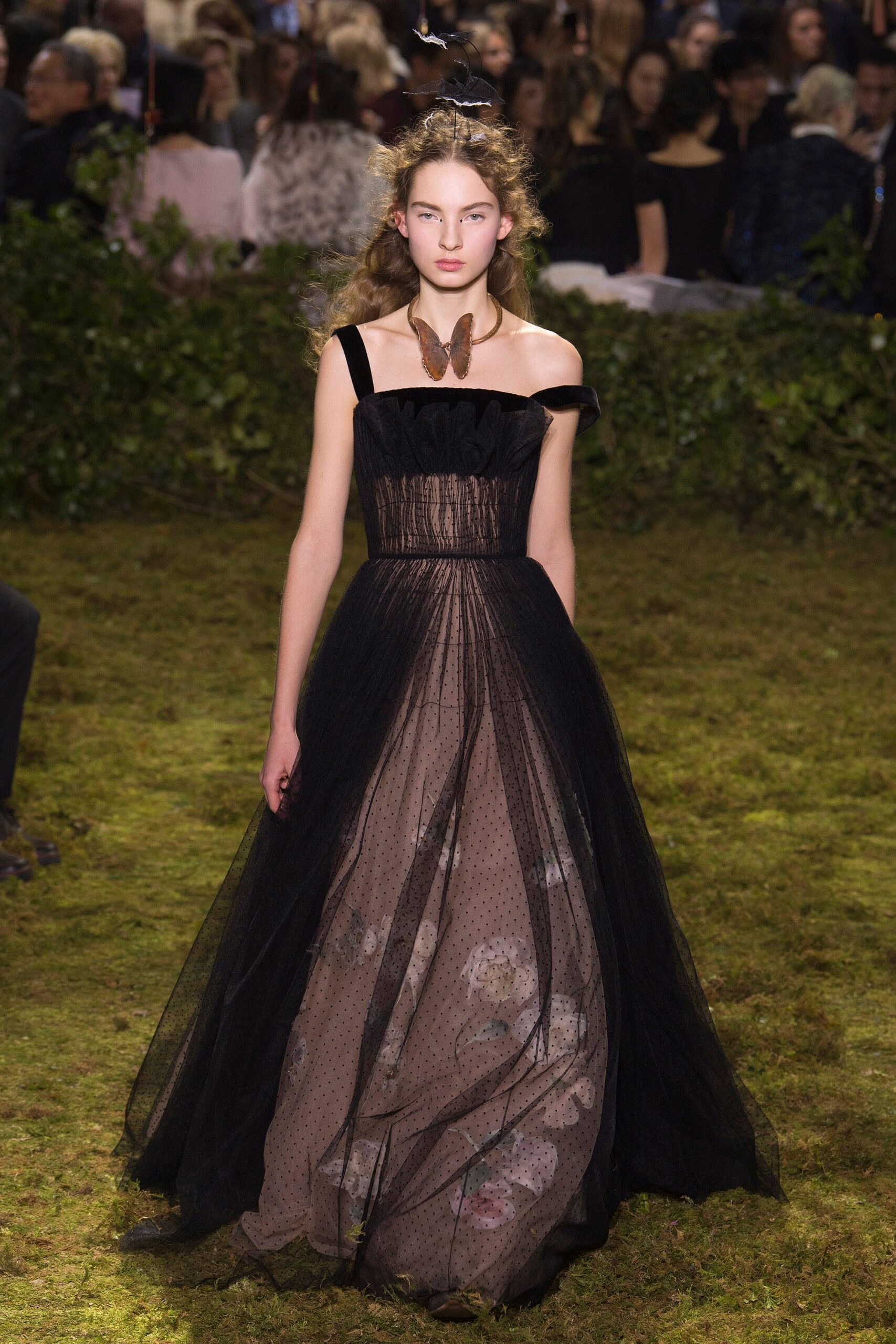 Christian Dior S/S 17 Couture Look 611