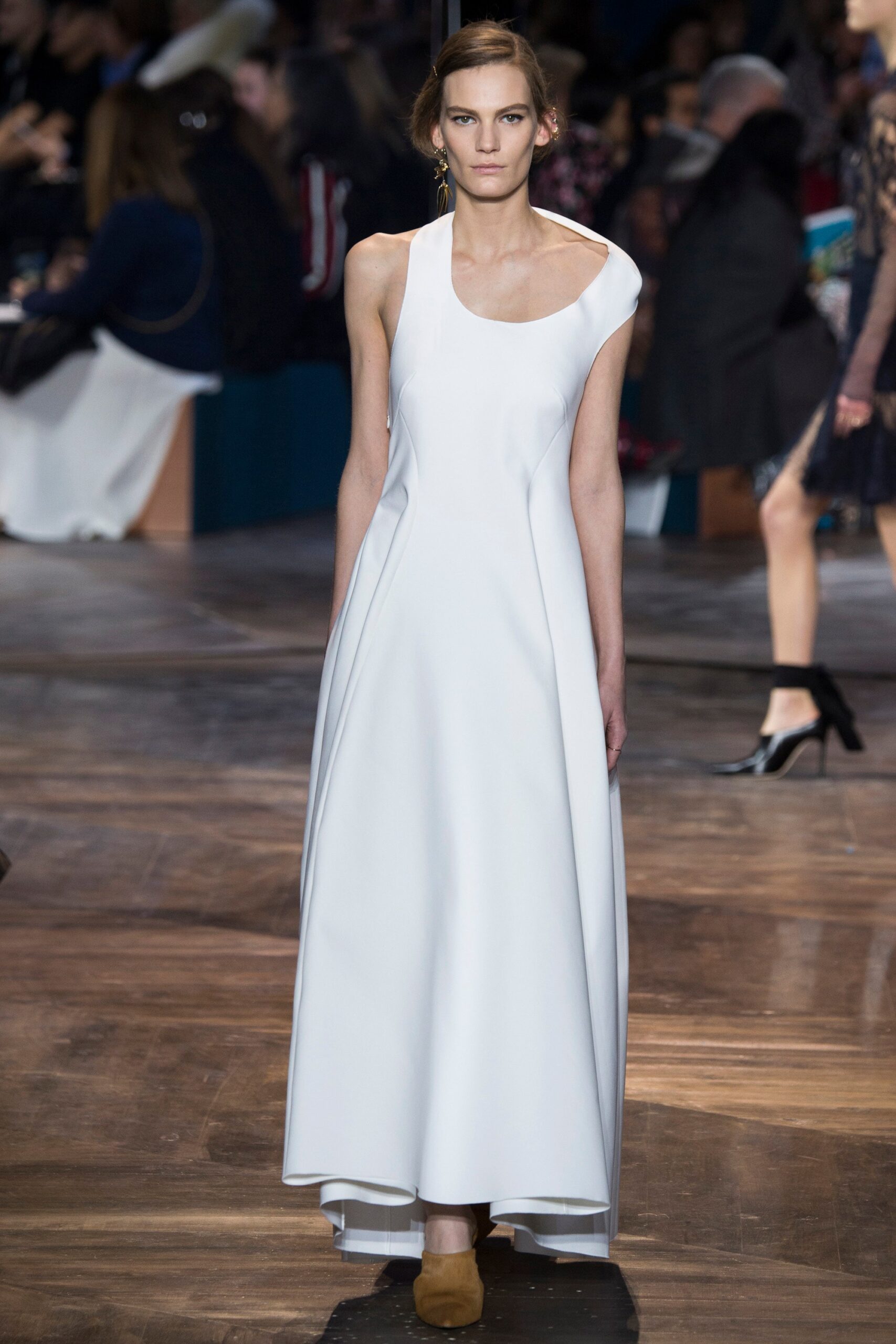 Christian Dior S/S 16 Couture Look 386