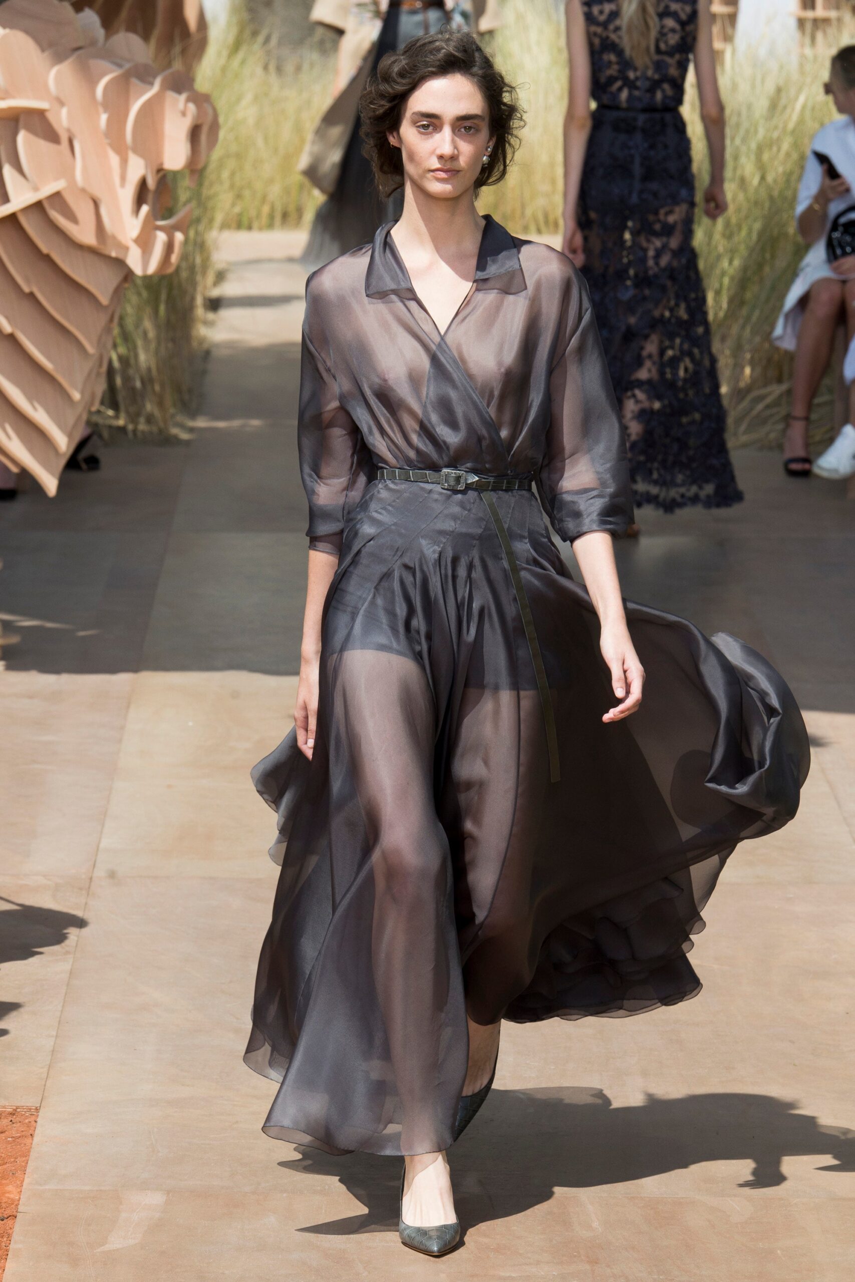 Christian Dior F/W 17 Couture Look 484