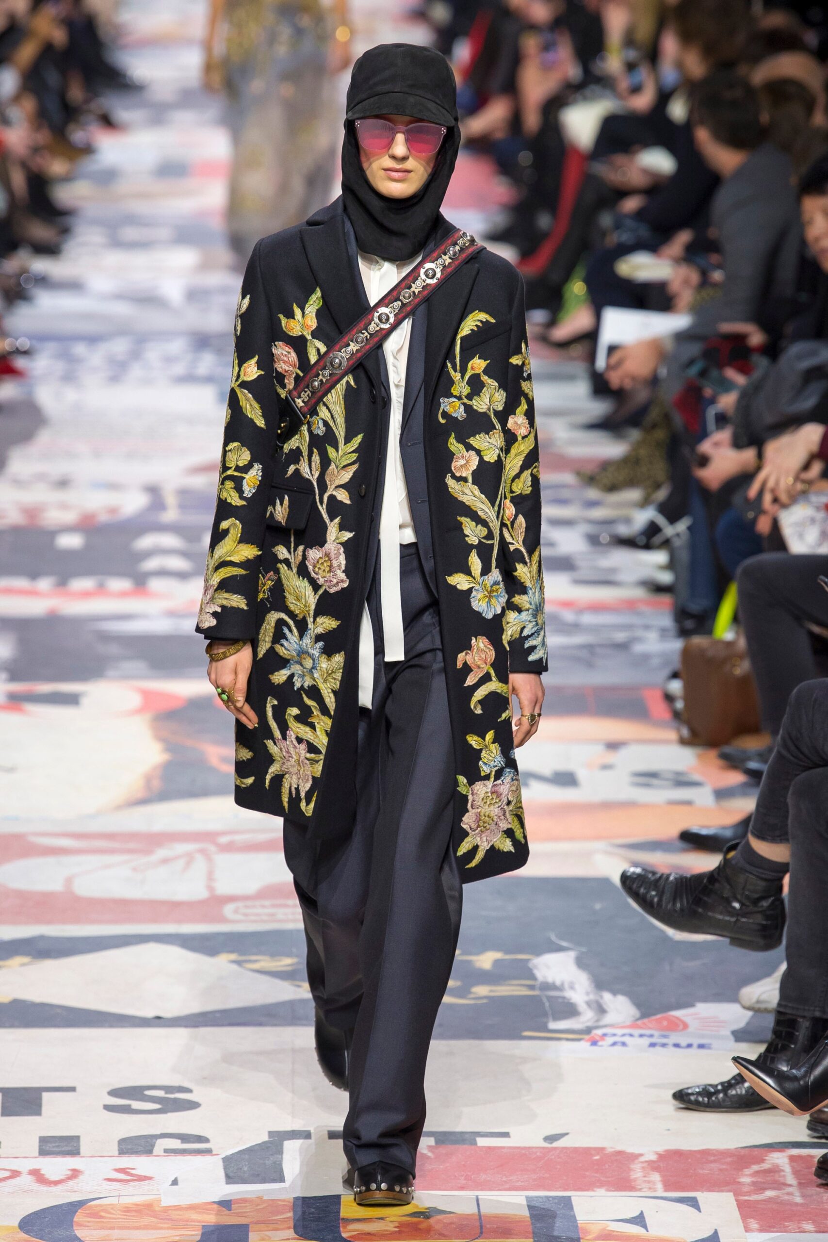 Christian Dior F/W 18 Look 41