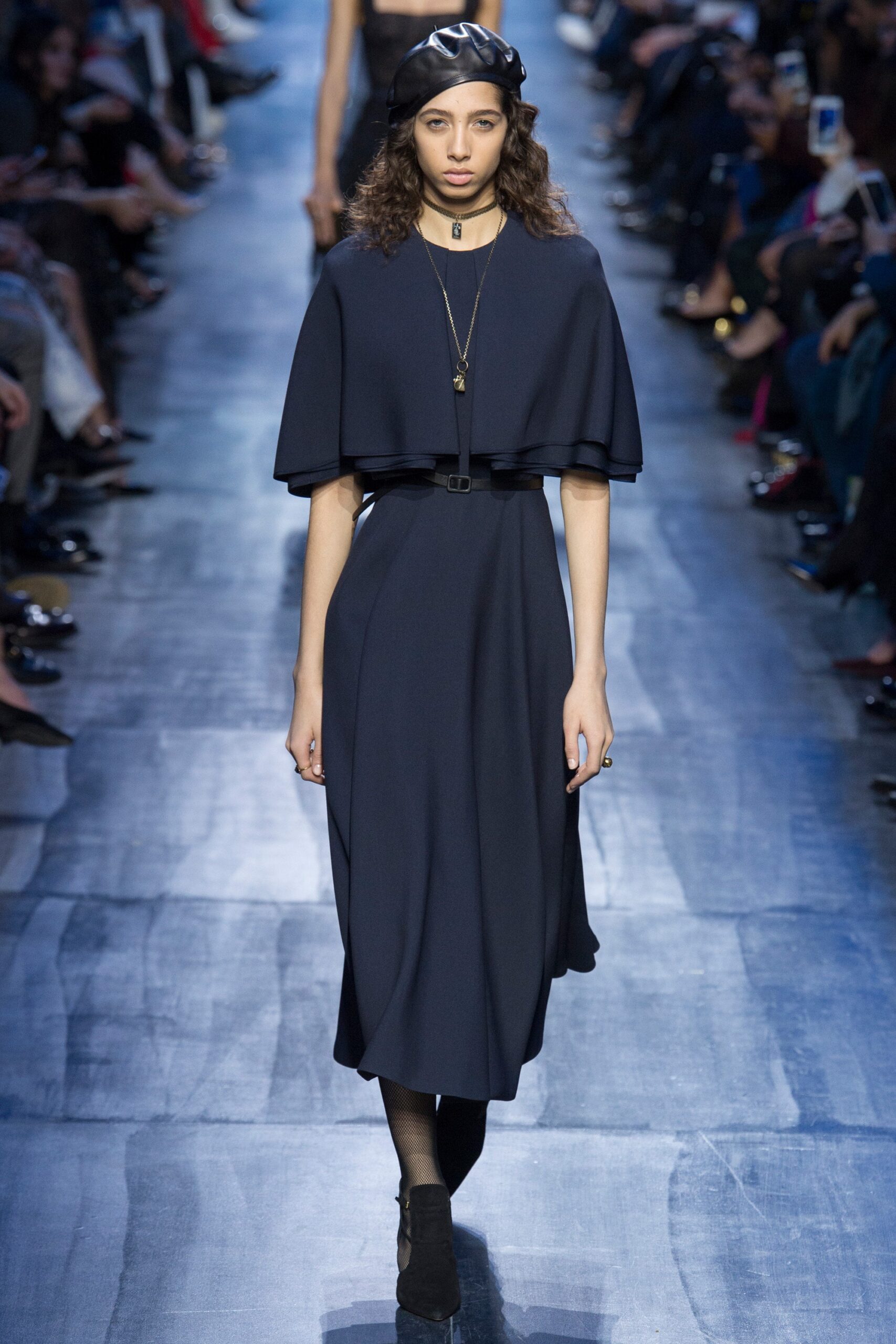 Christian Dior F/W 17 Look 904