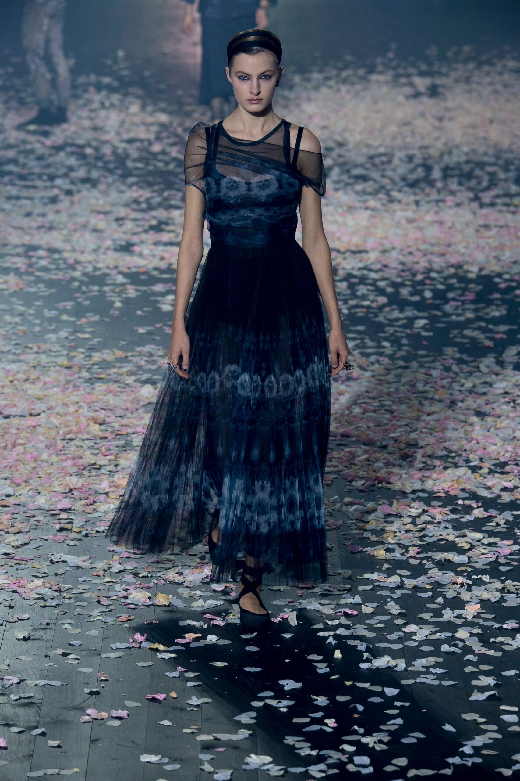 Christian Dior S/S 19 Look 52