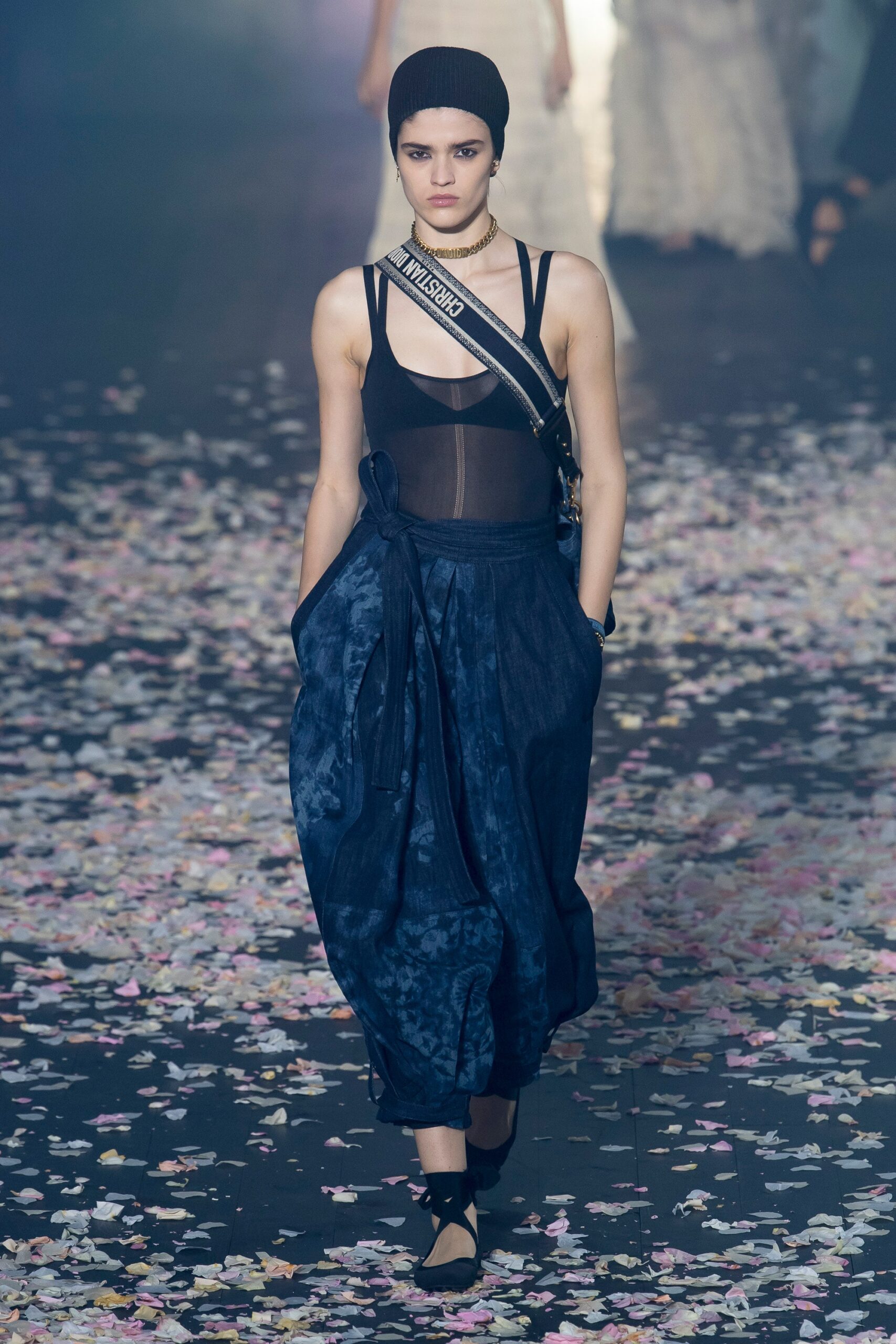 Christian Dior S/S 19 Look 54
