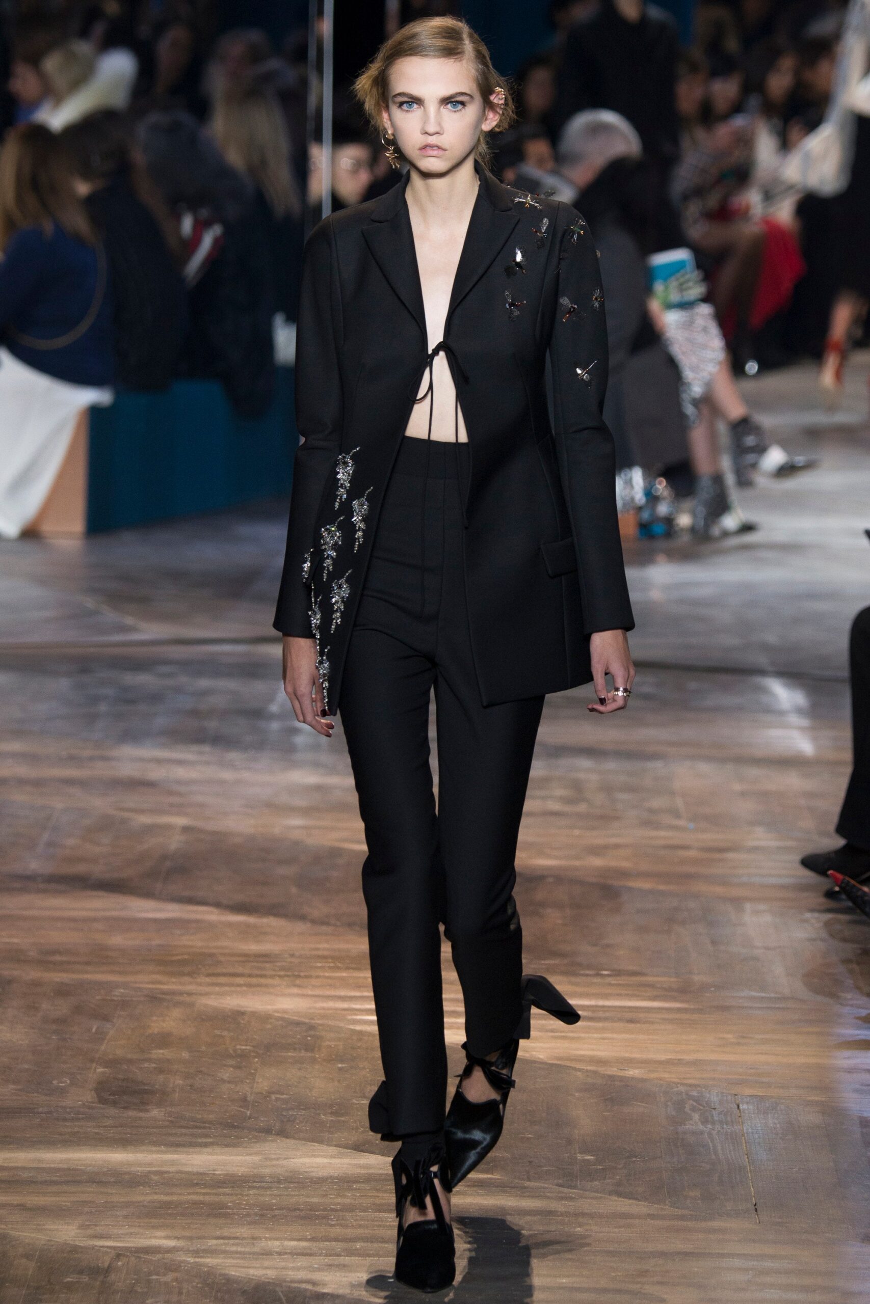 Christian Dior S/S 16 Couture Look 563