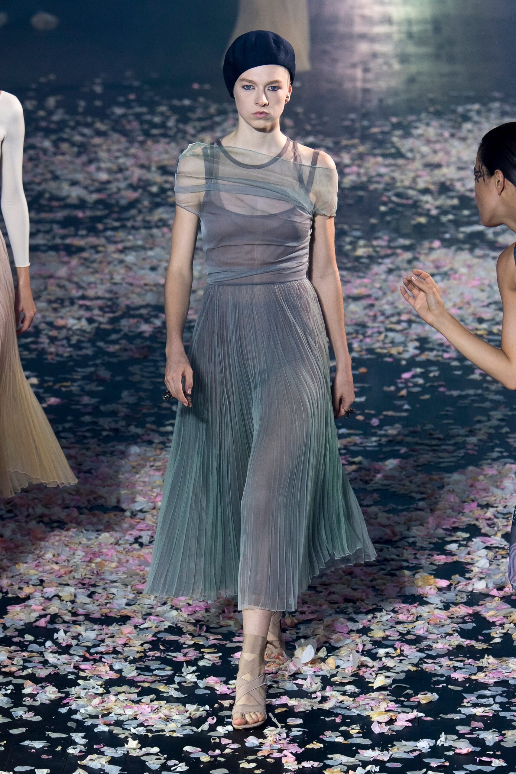 Christian Dior S/S 19 Look 81