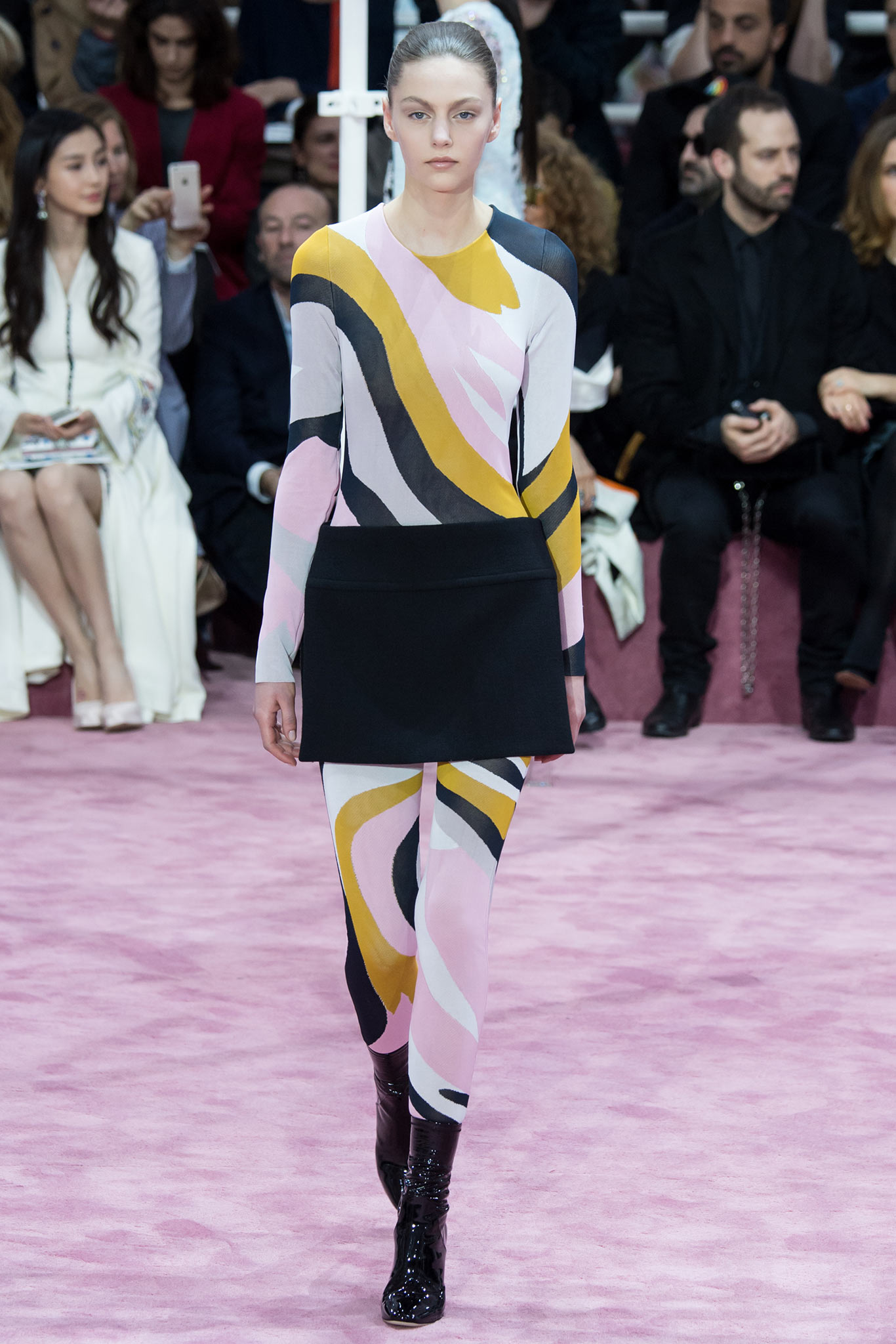 Christian Dior S/S 15 Couture Look 81