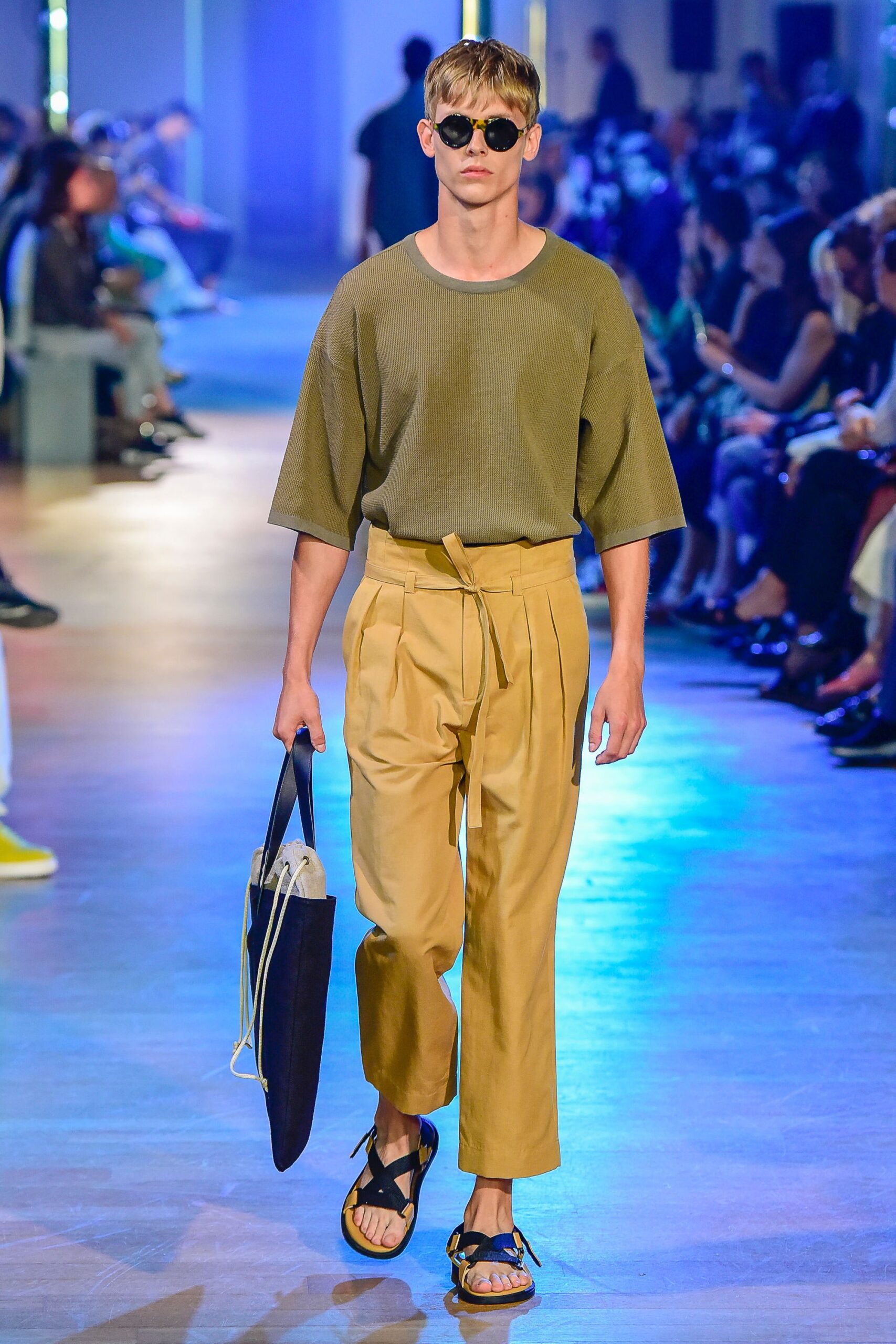 Cerruti 1881 S/S 19 Menswear Look 72