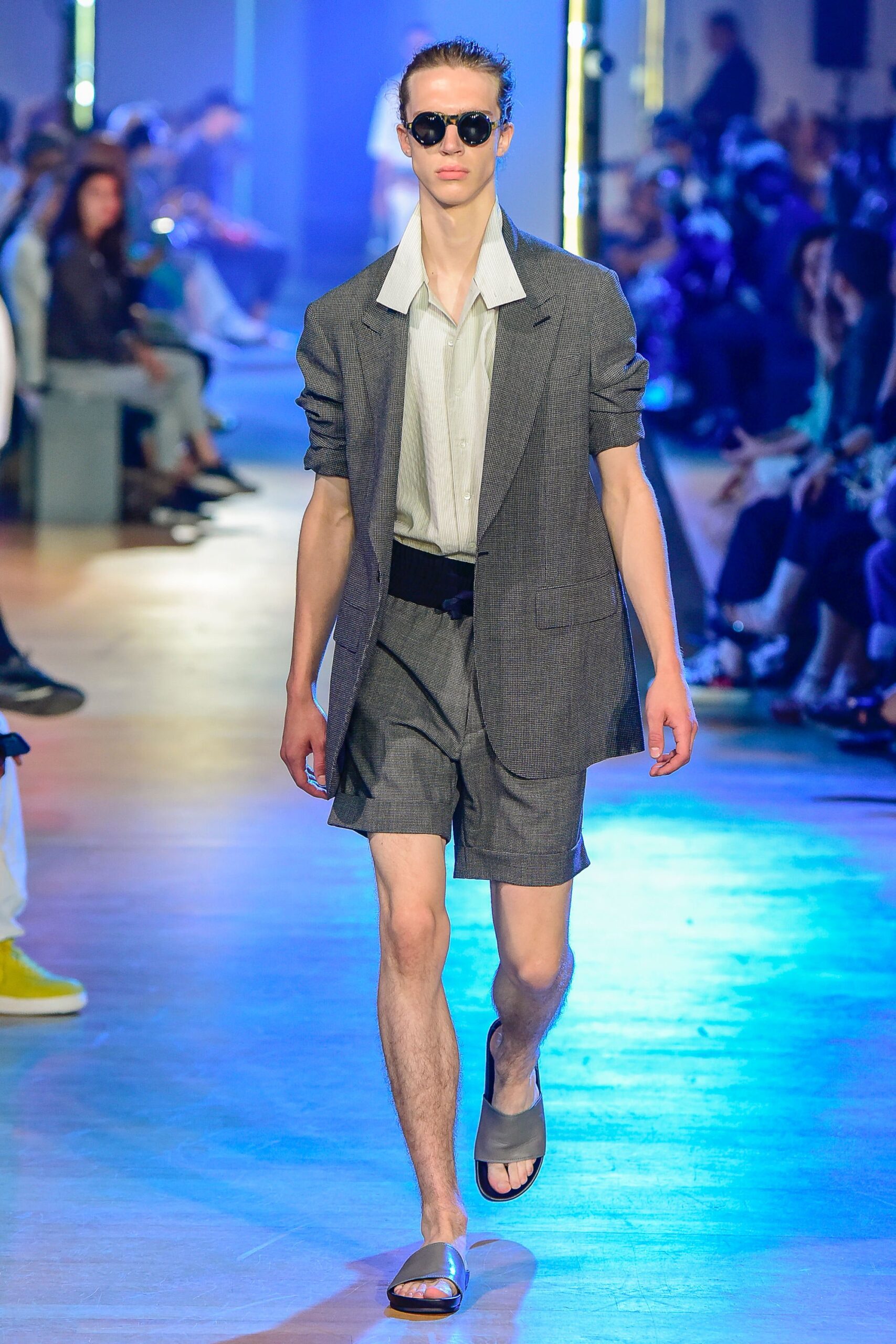Cerruti 1881 S/S 19 Menswear Look 206