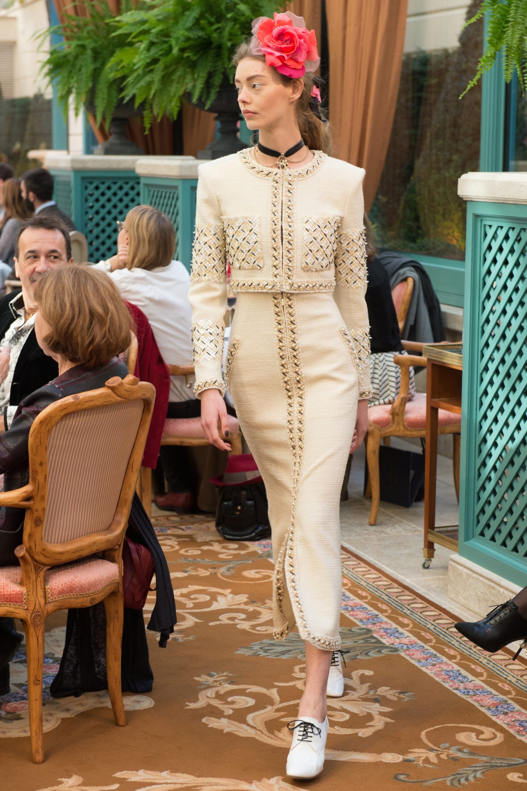 Chanel F/W 17 Look 73