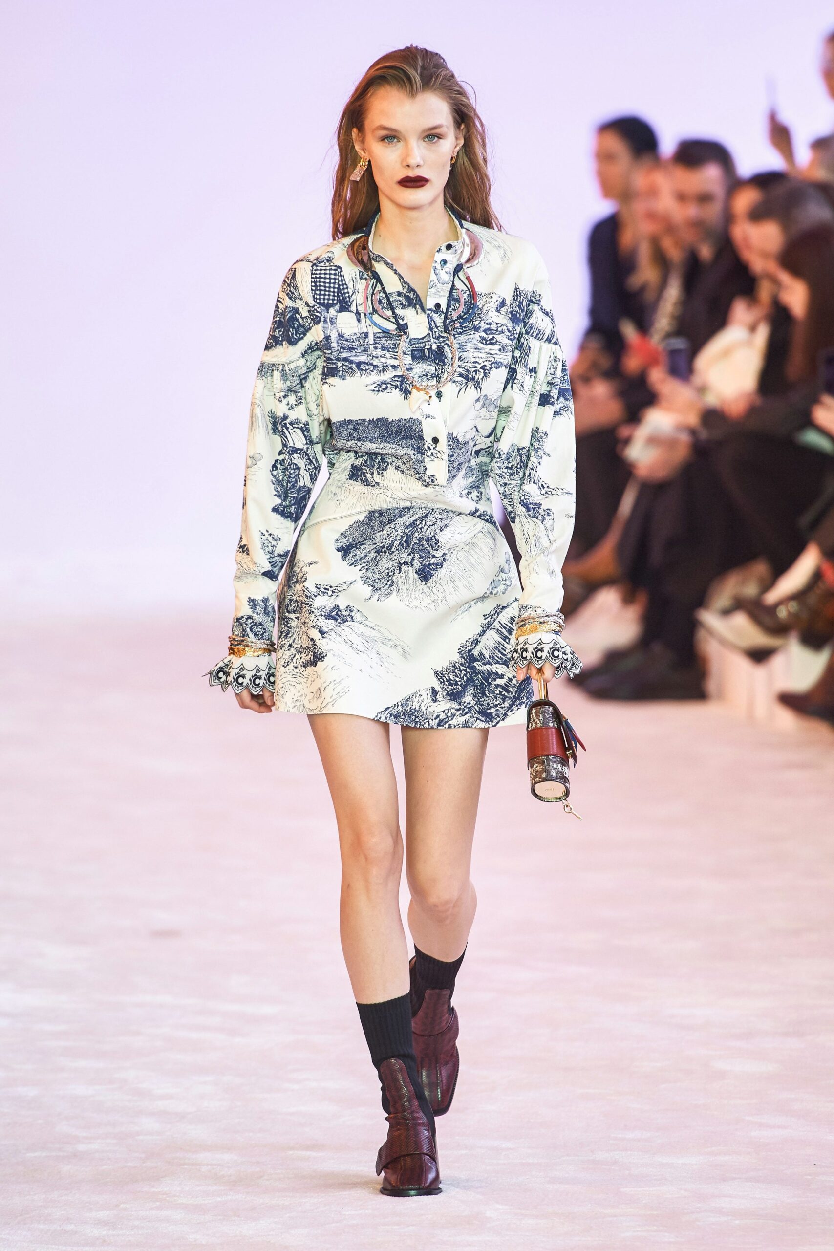 Chloé F/W 19 Look 100