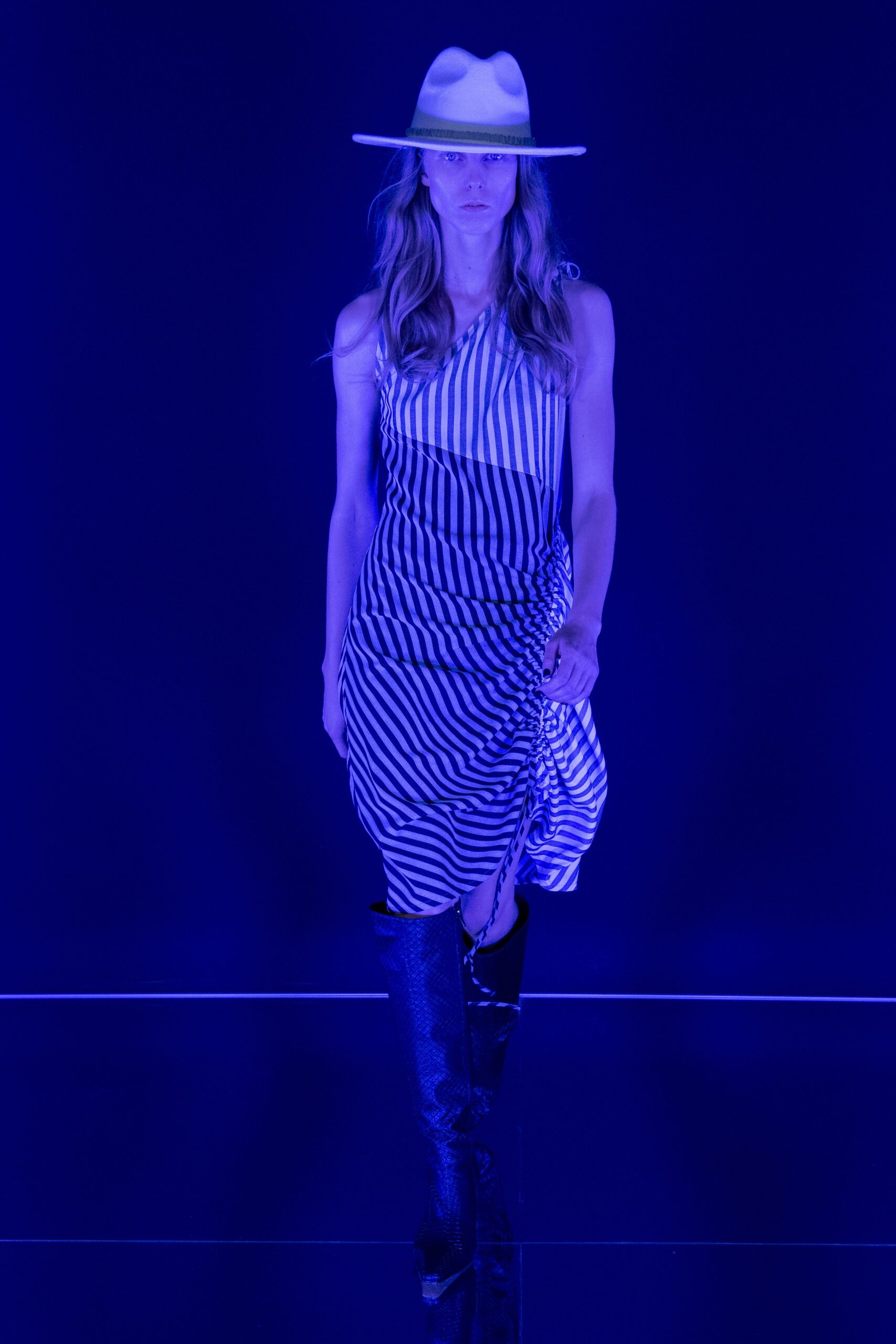 Calvin Luo S/S 20 Look 126