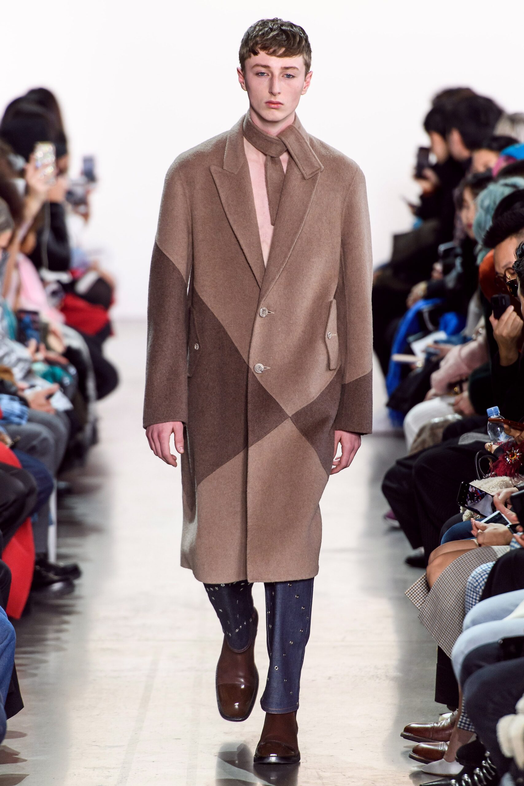 Calvin Luo F/W 19 Look 216