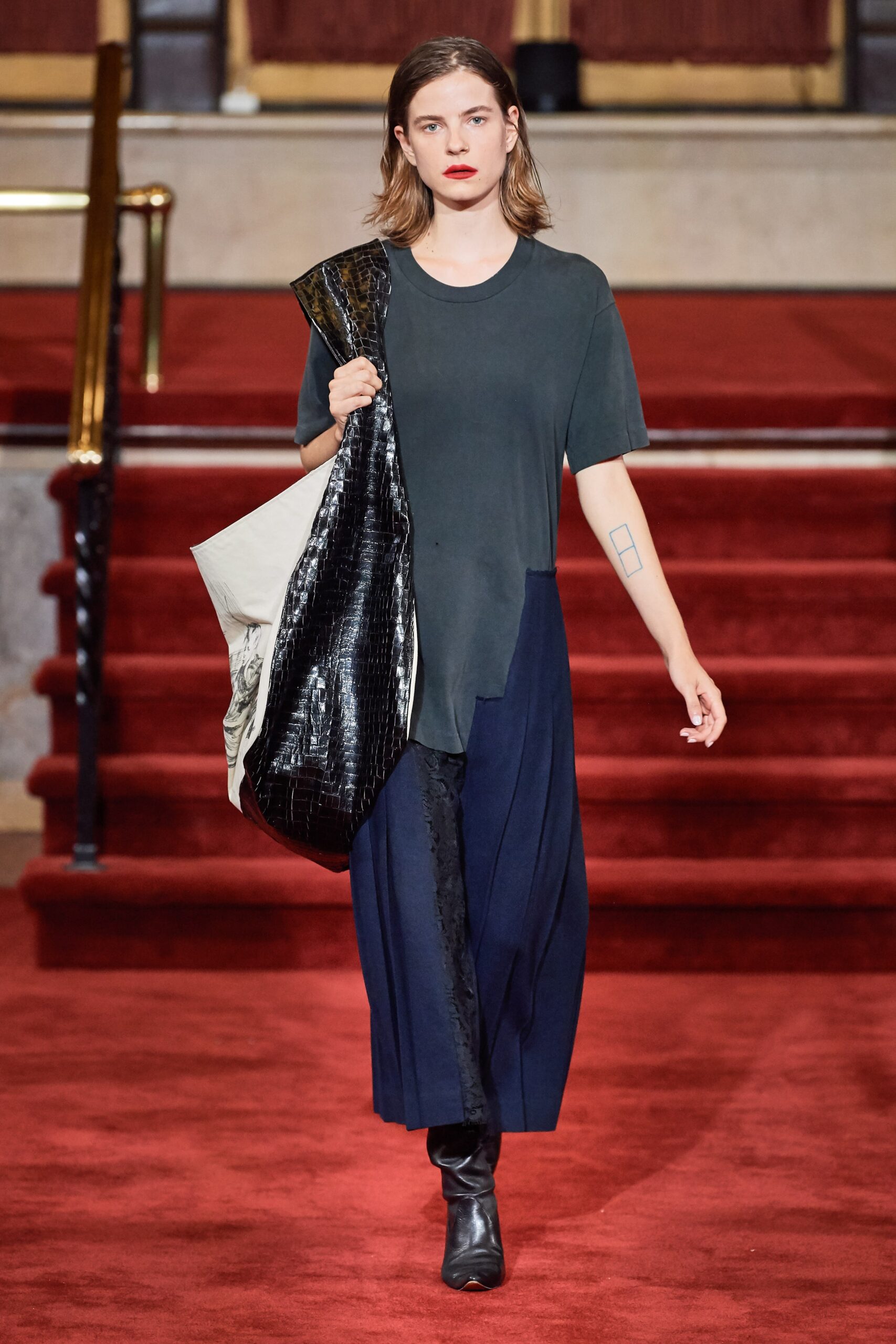 CDLM S/S 20 Look 360