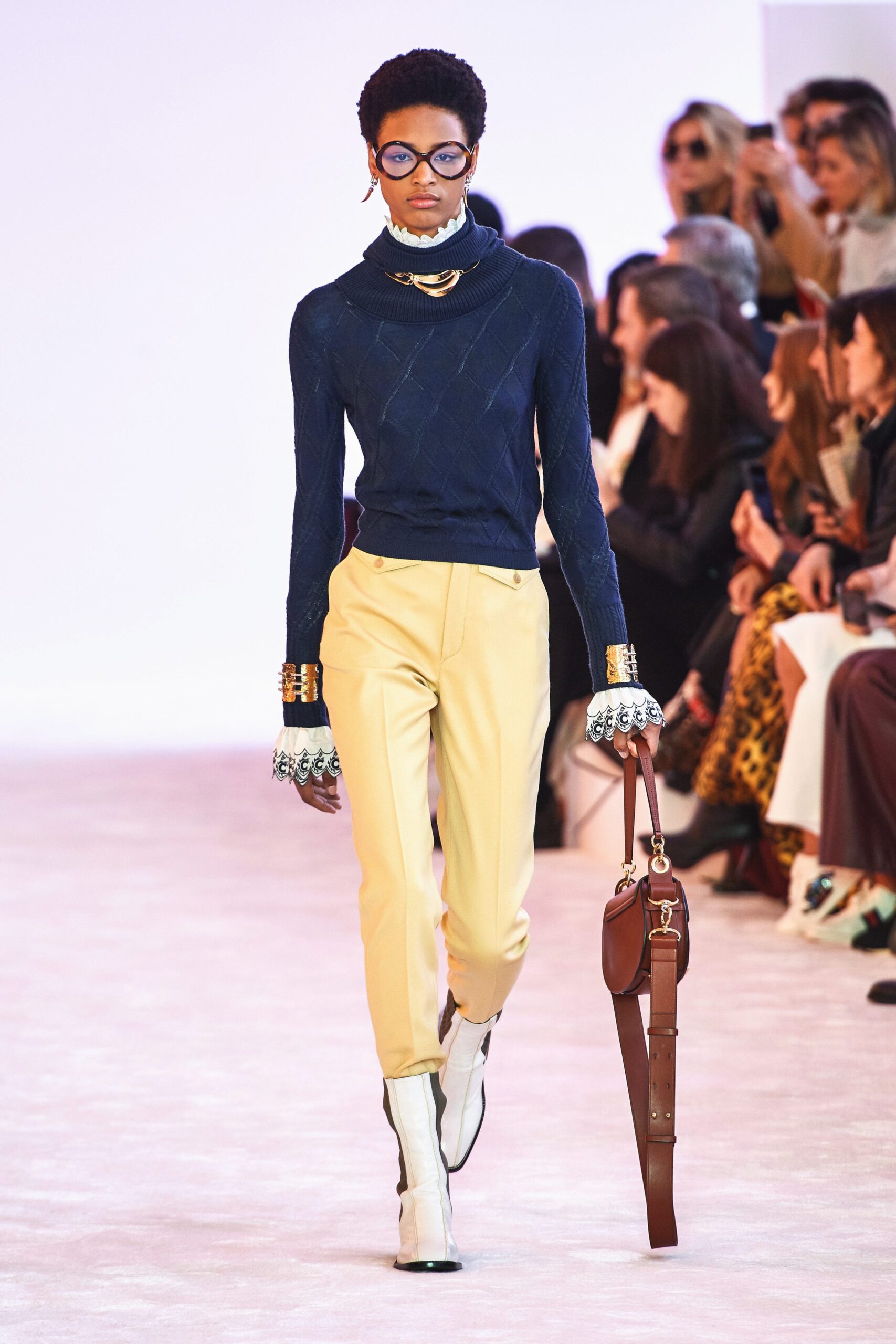 Chloé F/W 19 Look 523