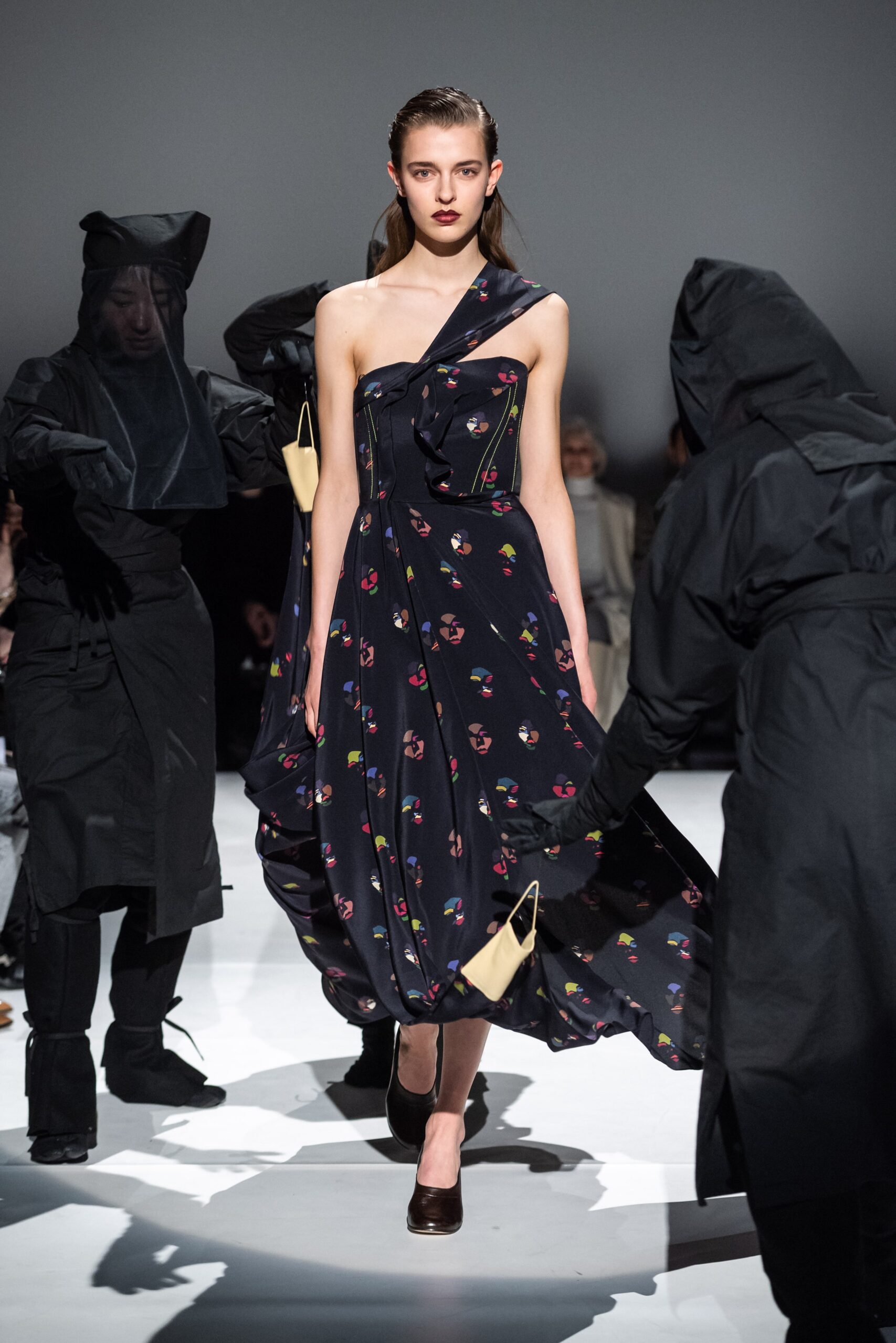 Chalayan F/W 19 Look 648