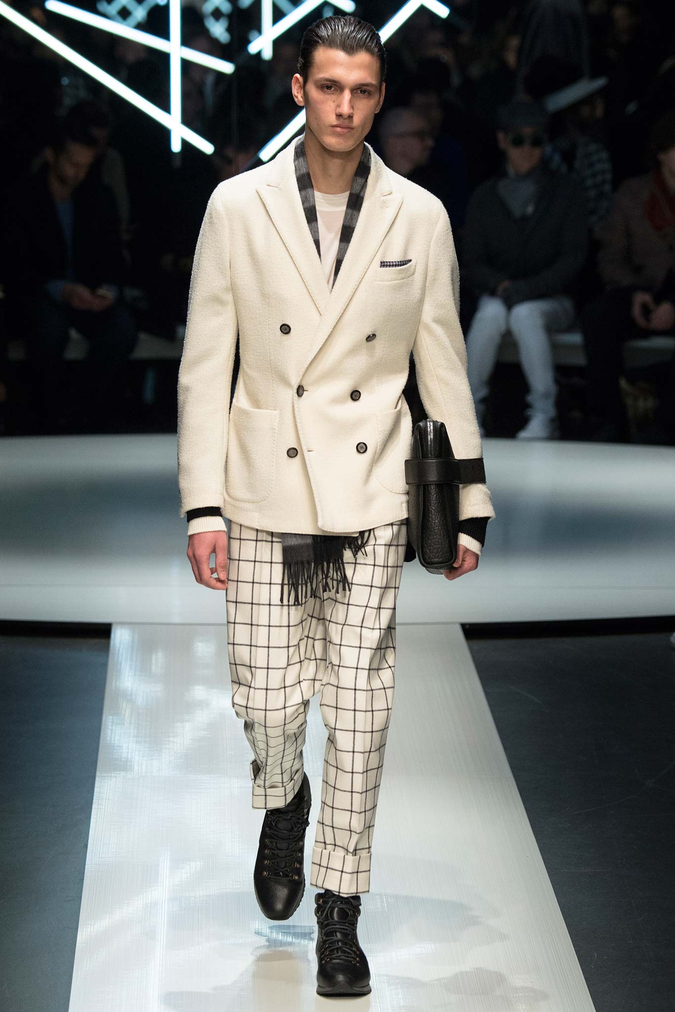 Canali F/W 15 Menswear Look 92