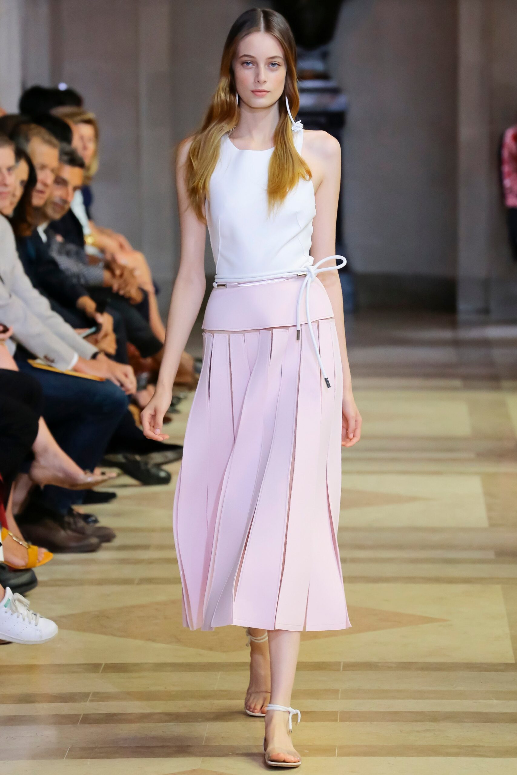 Carolina Herrera S/S 16 Look 12