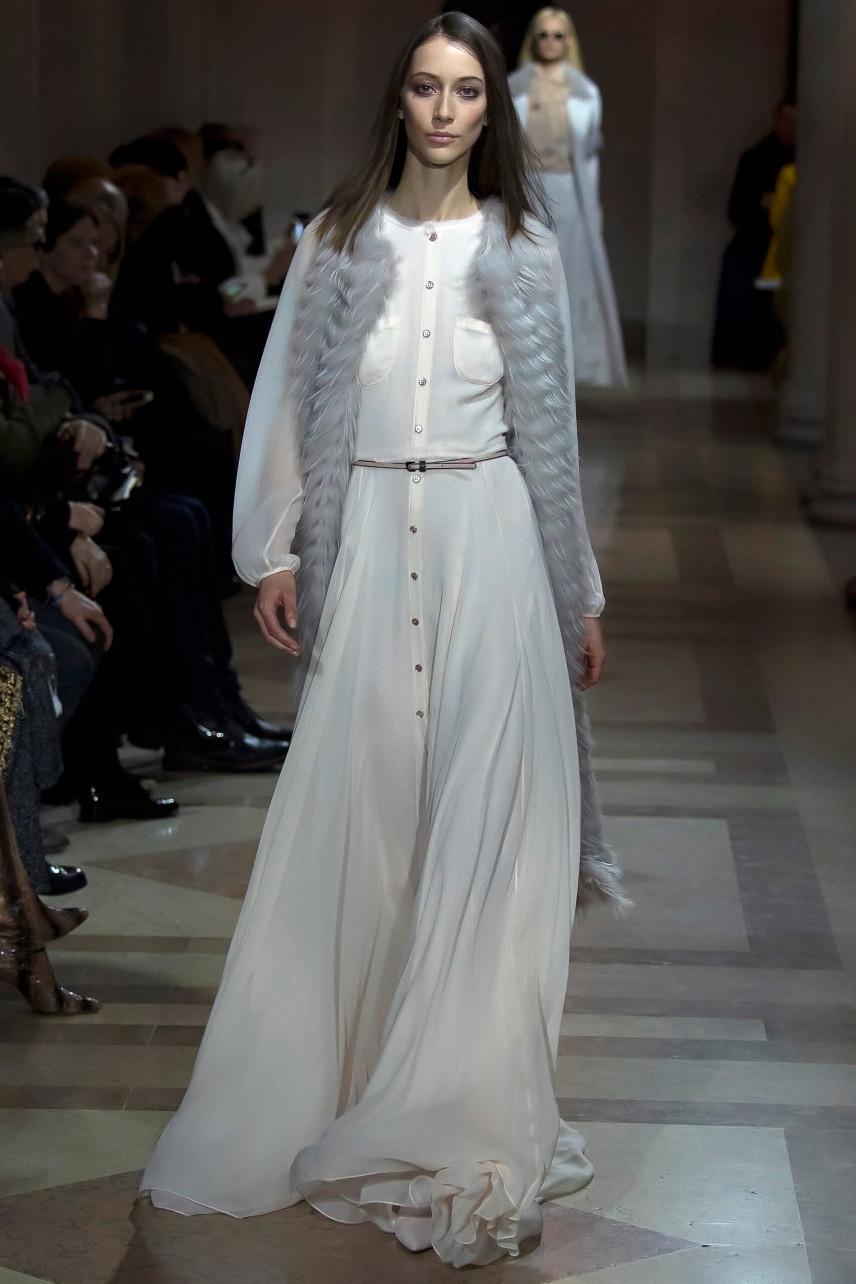 Carolina Herrera F/W 16 Look 39