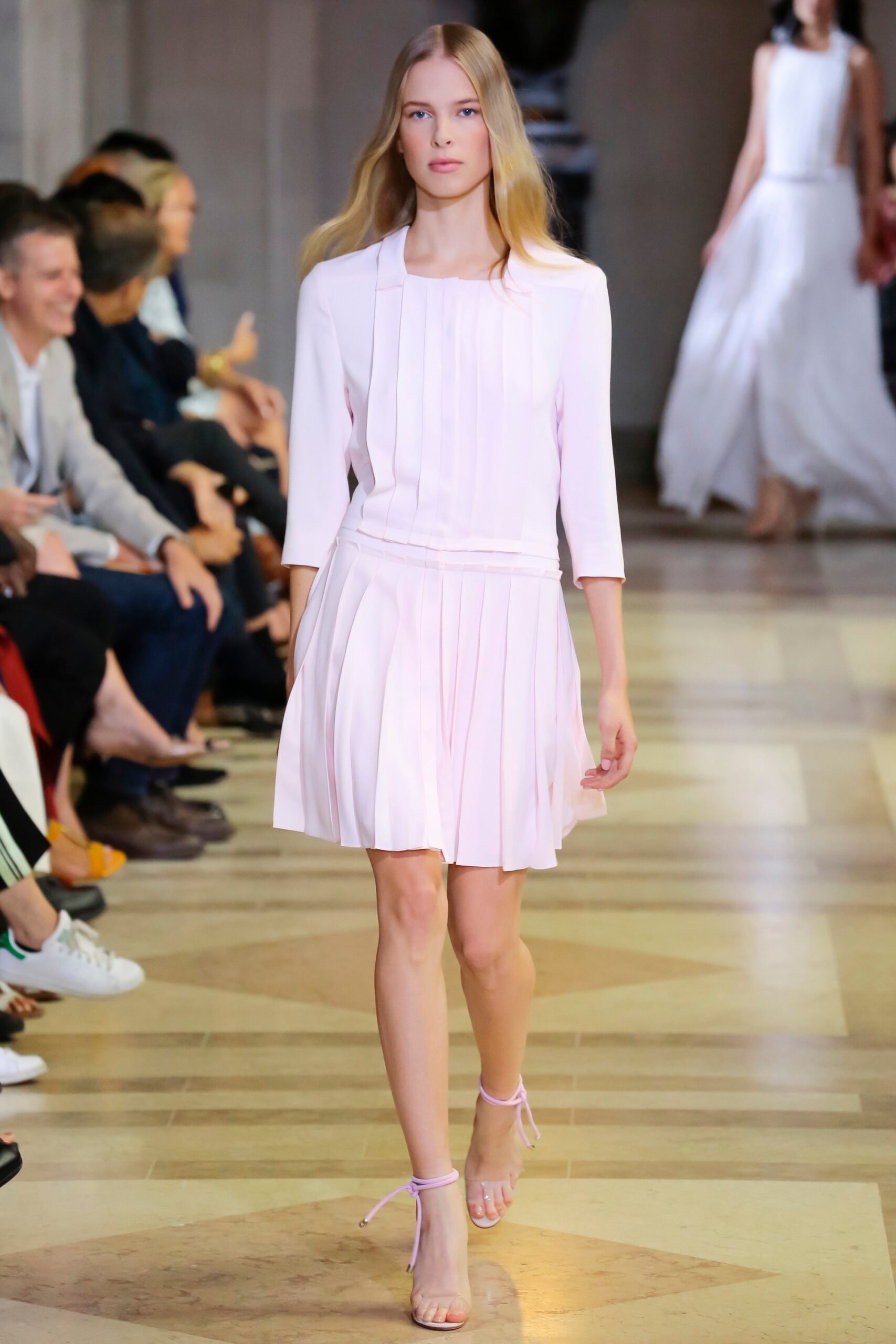 Carolina Herrera S/S 16 Look 75