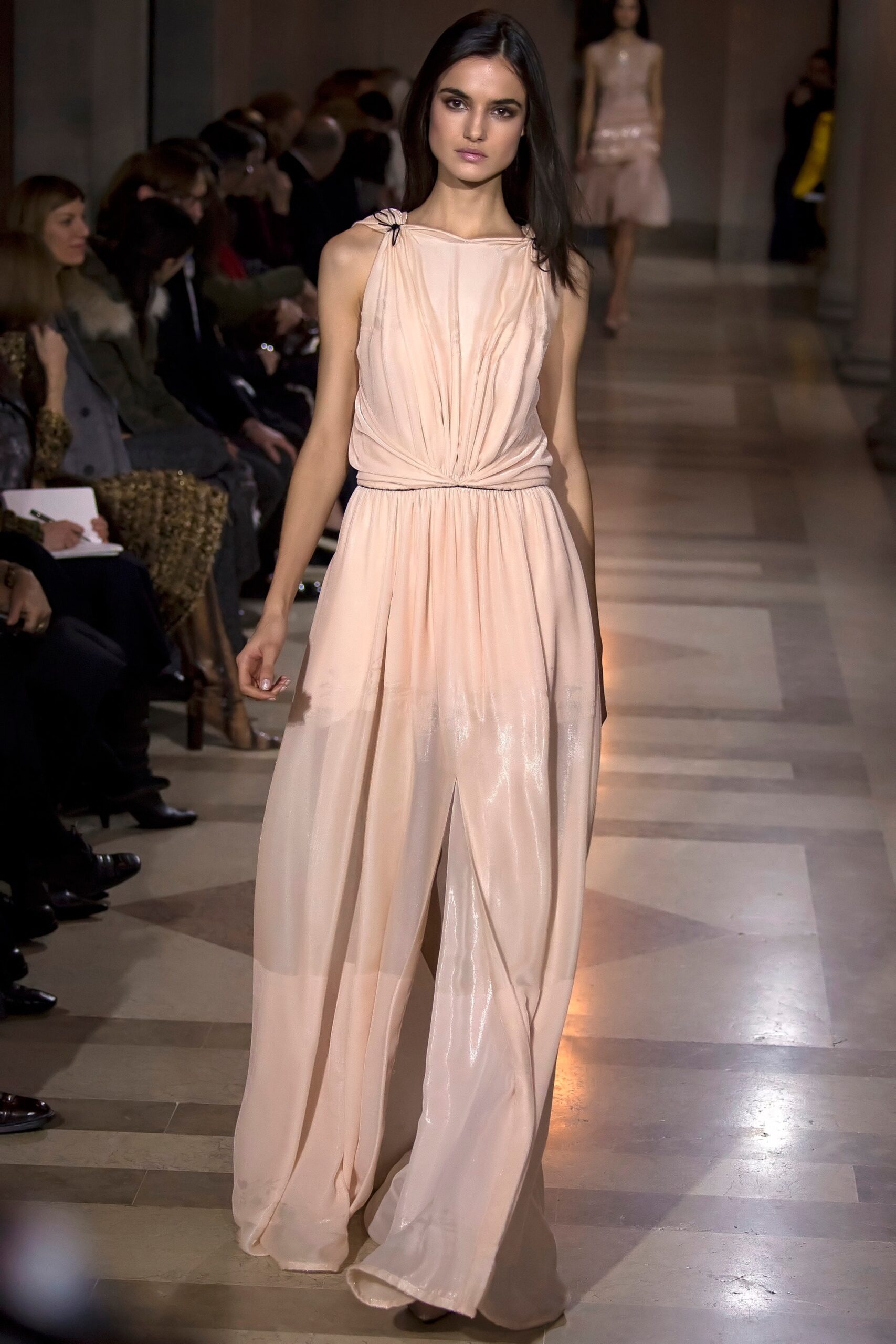 Carolina Herrera F/W 16 Look 445