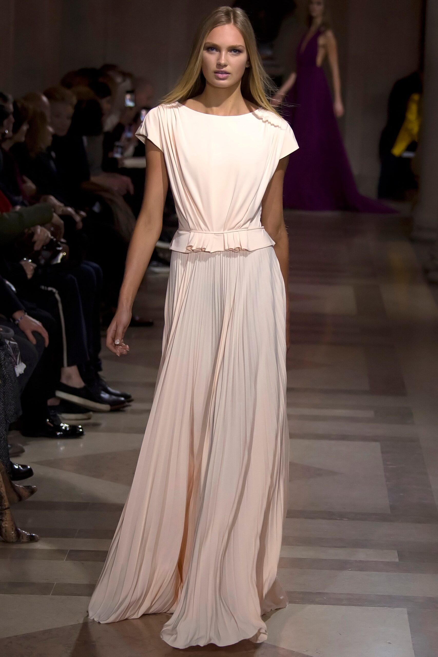 Carolina Herrera F/W 16 Look 478