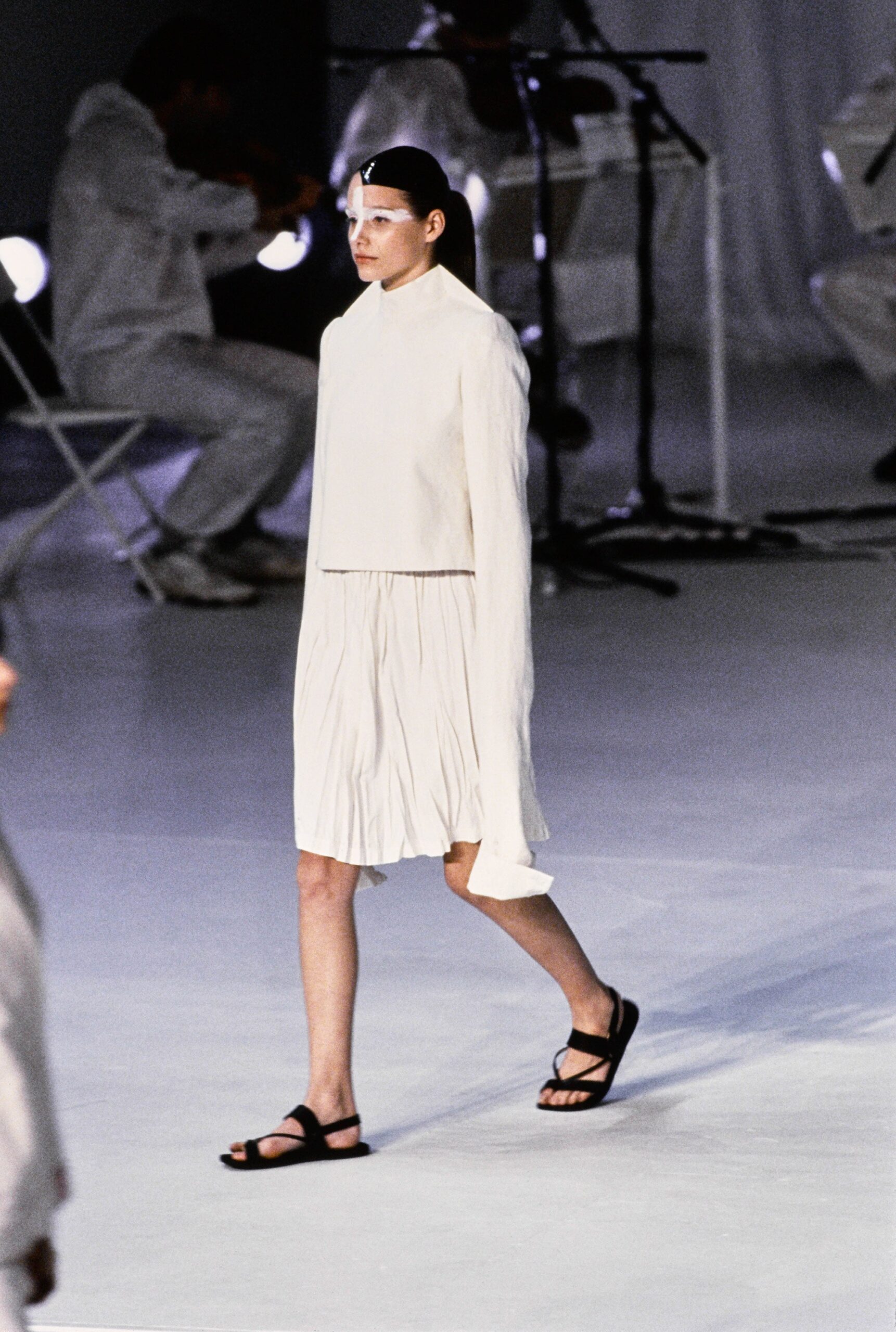 Chalayan S/S 98 Look 26