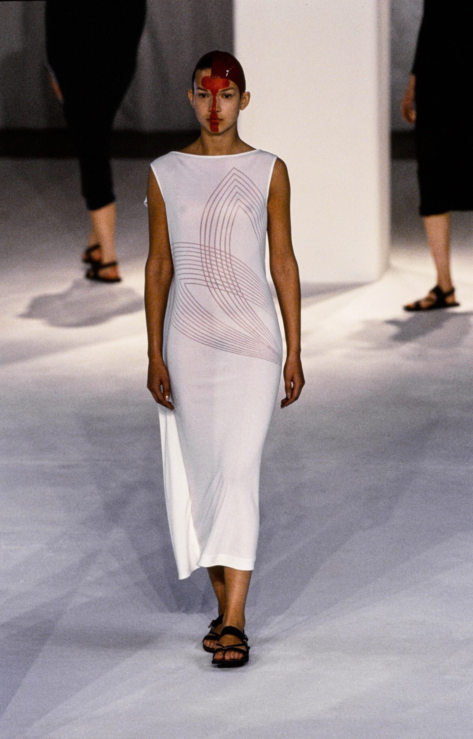 Chalayan S/S 98 Look 56