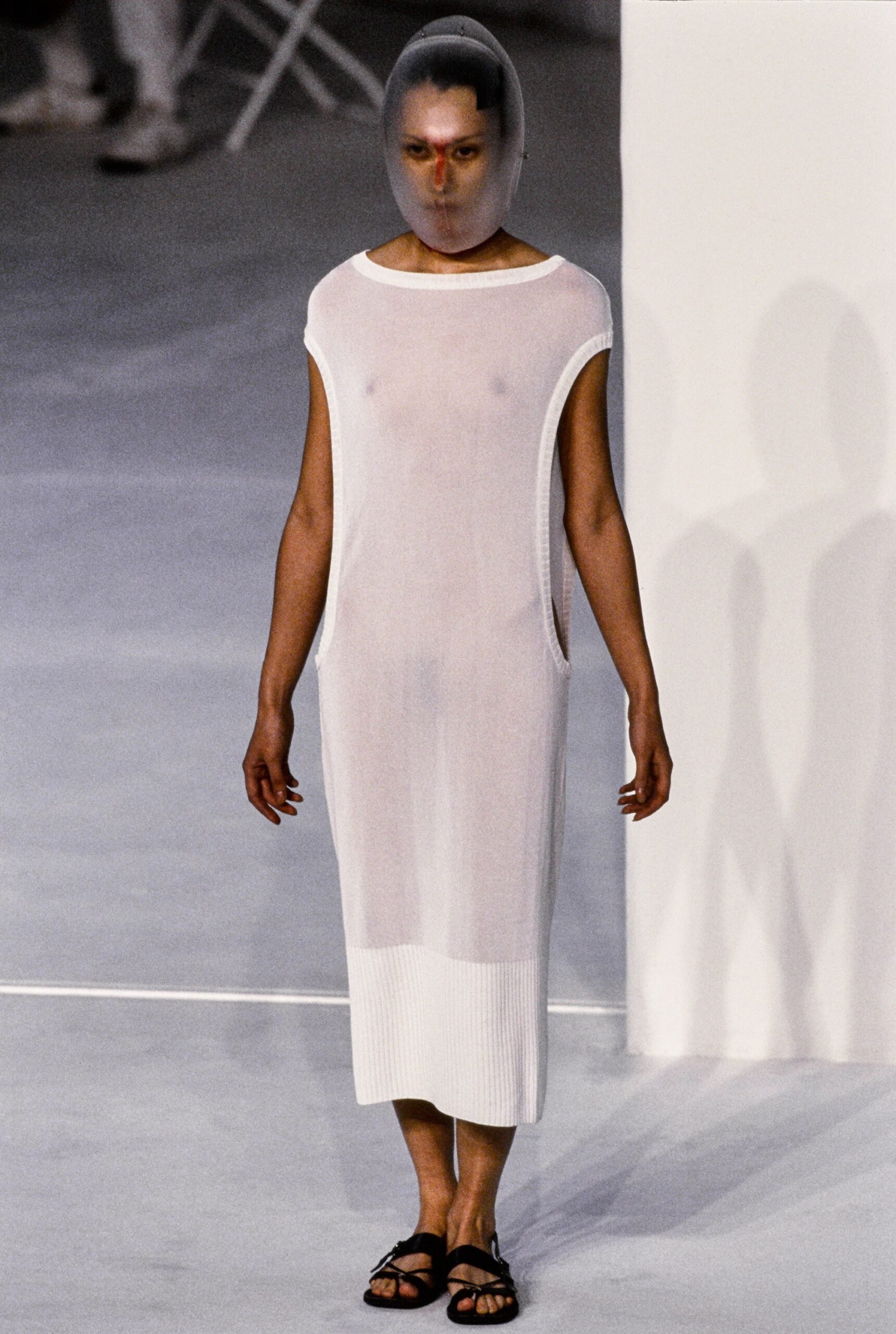 Chalayan S/S 98 Look 78