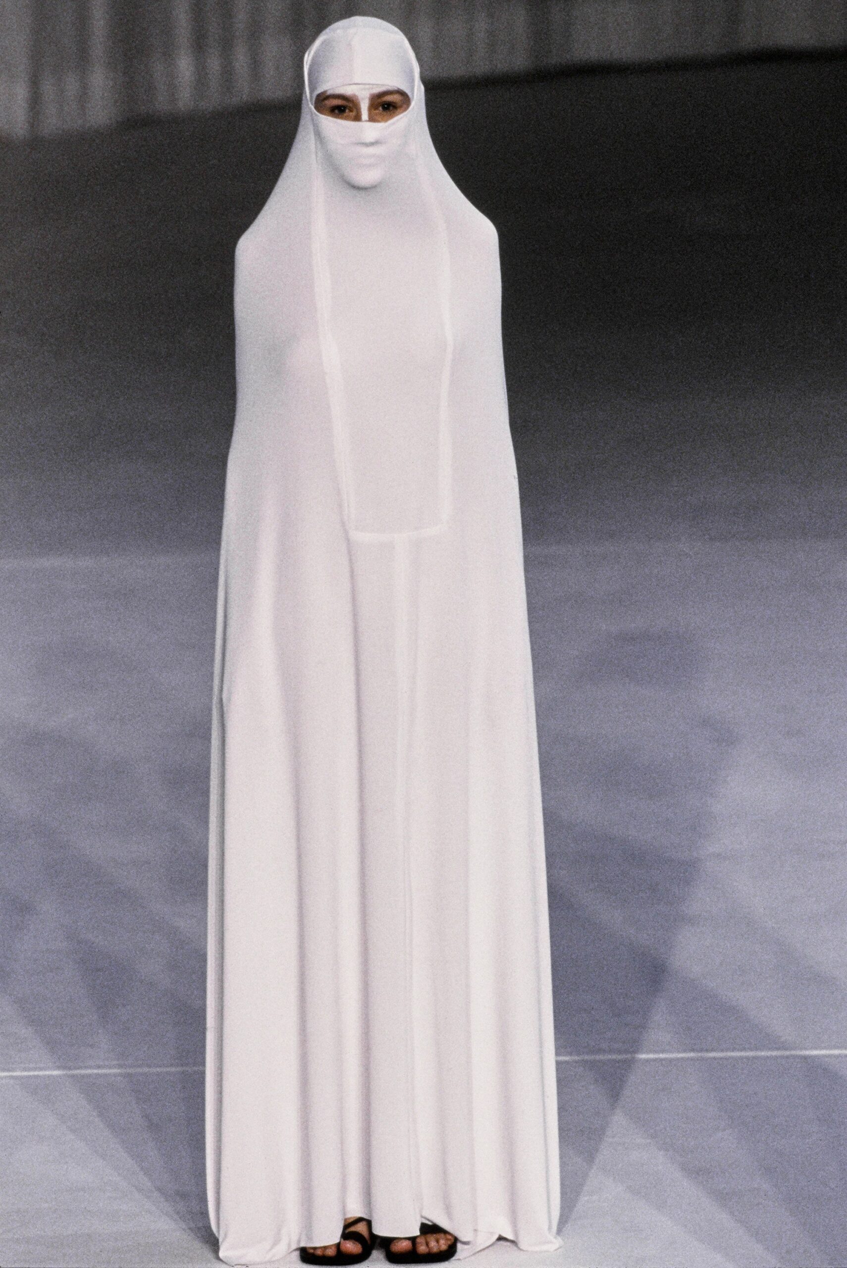 Chalayan S/S 98 Look 90