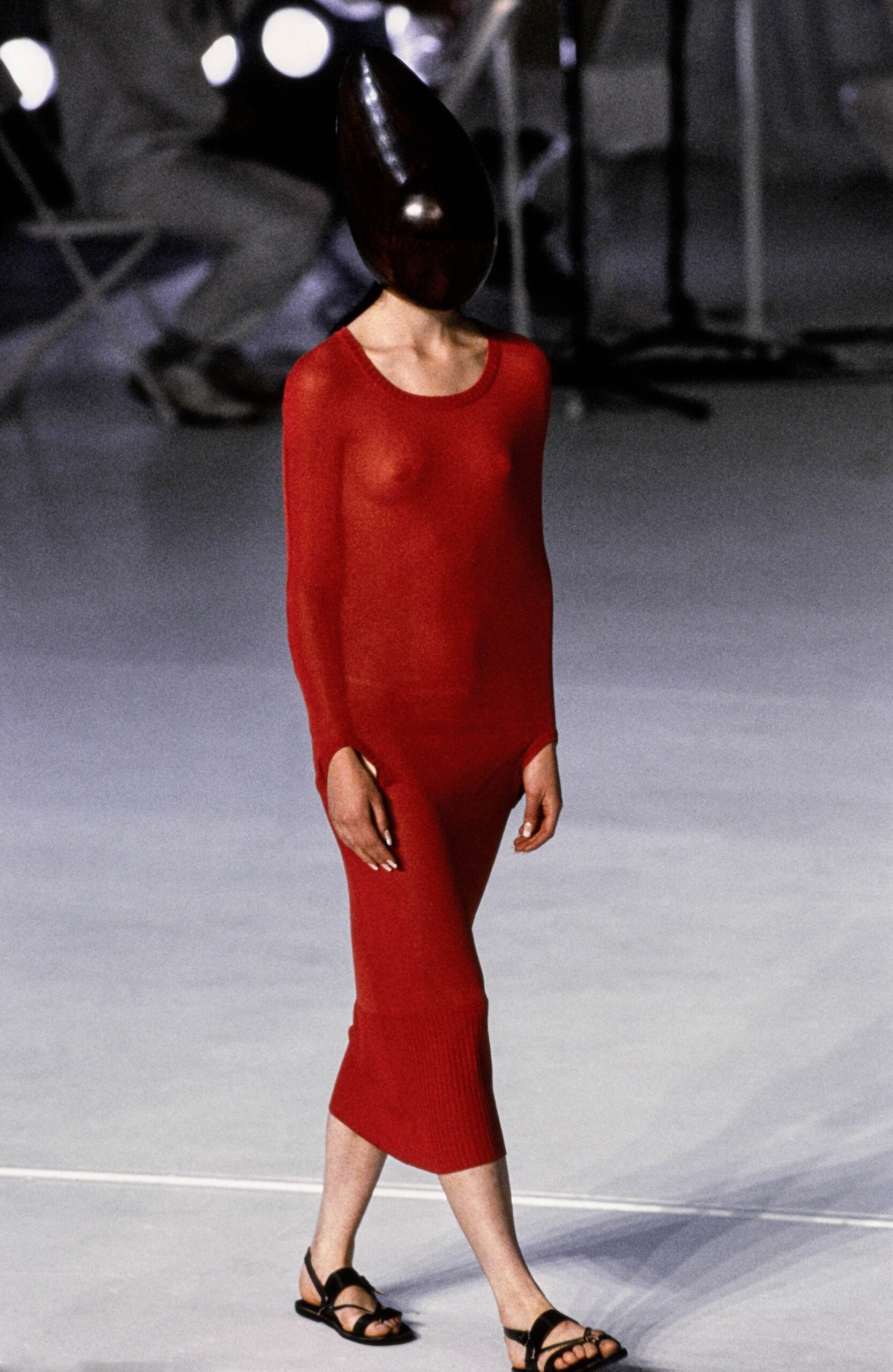 Chalayan S/S 98 Look 187