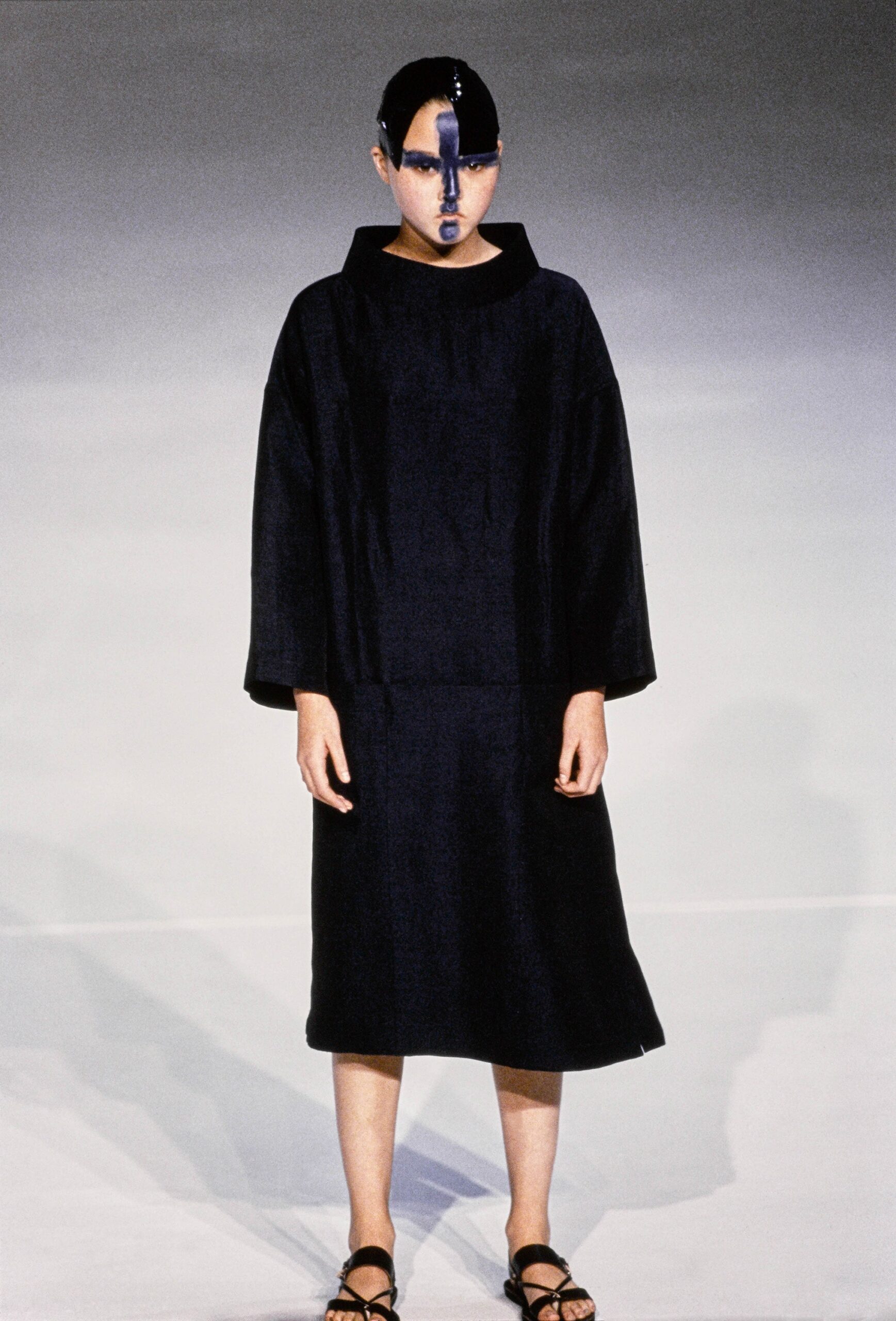 Chalayan S/S 98 Look 270