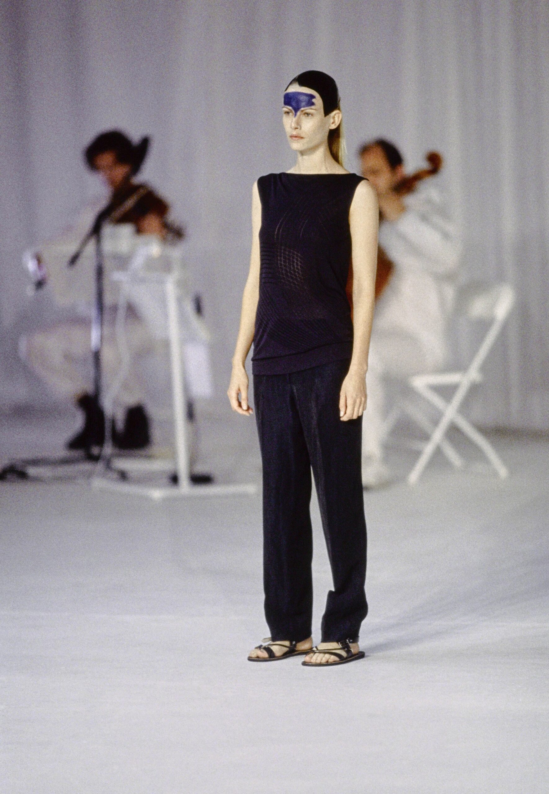 Chalayan S/S 98 Look 312