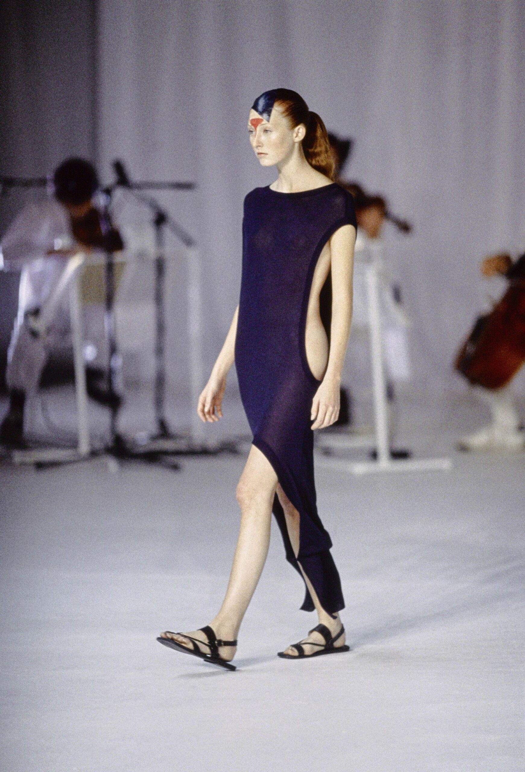 Chalayan S/S 98 Look 336