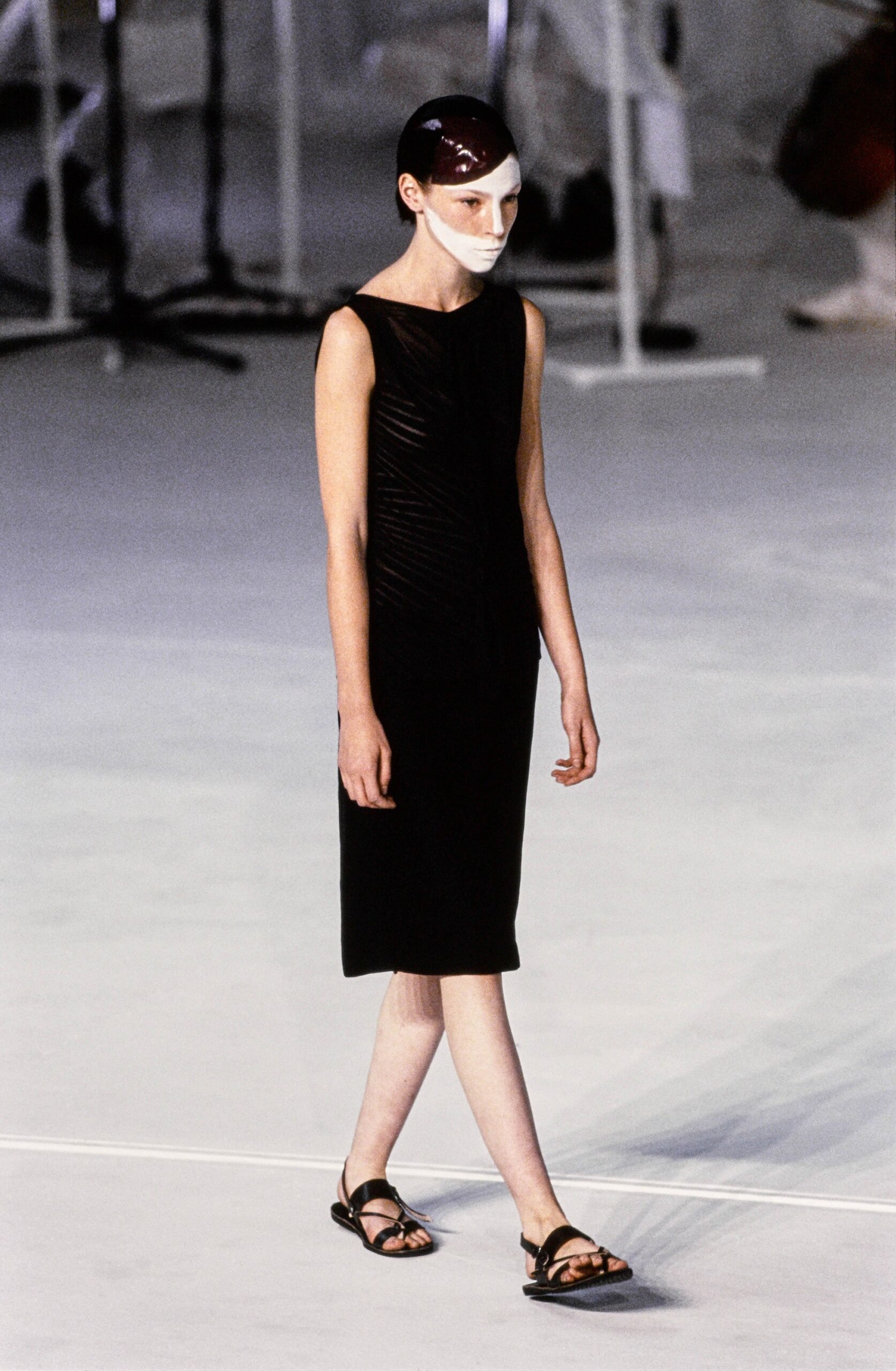 Chalayan S/S 98 Look 391