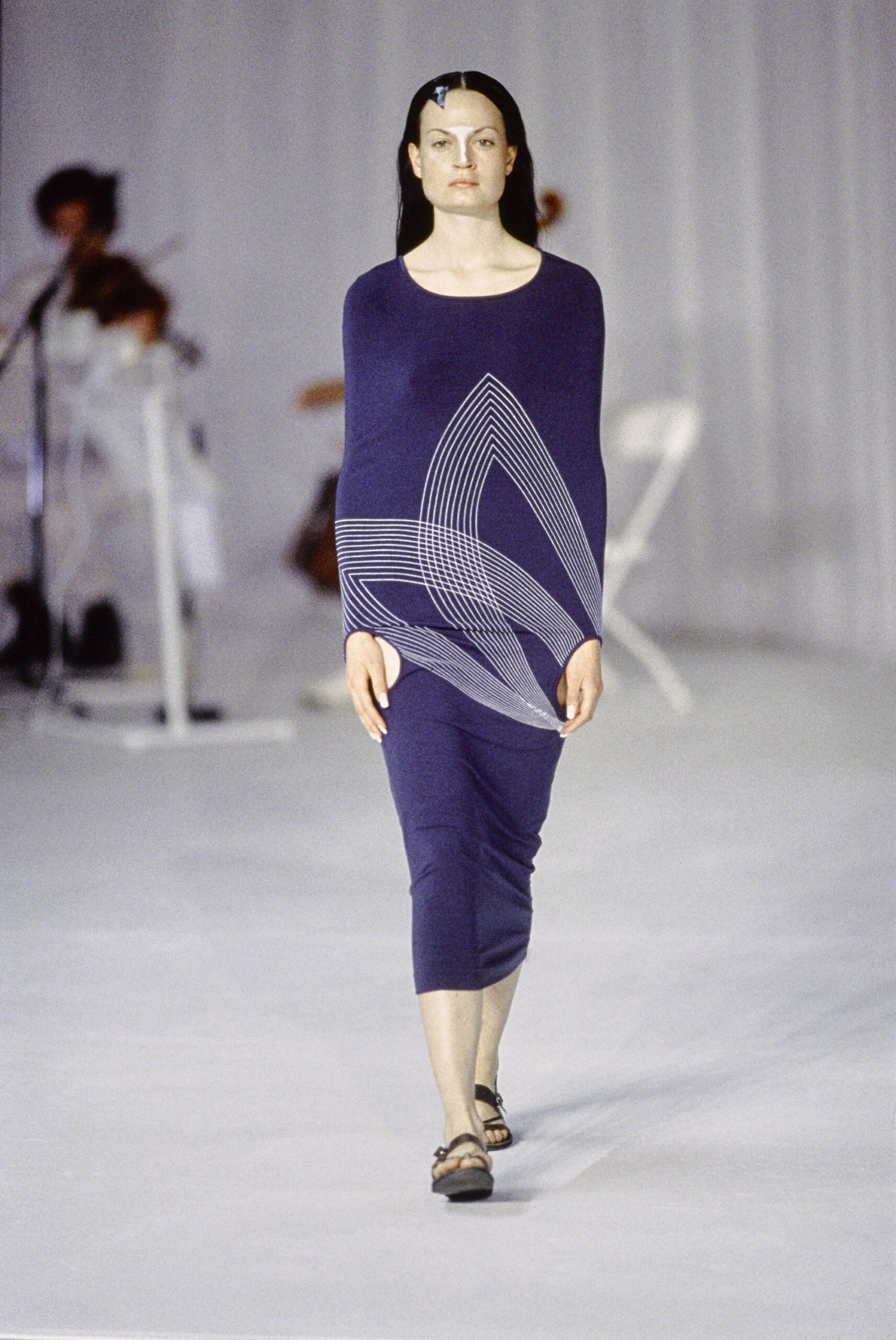 Chalayan S/S 98 Look 463