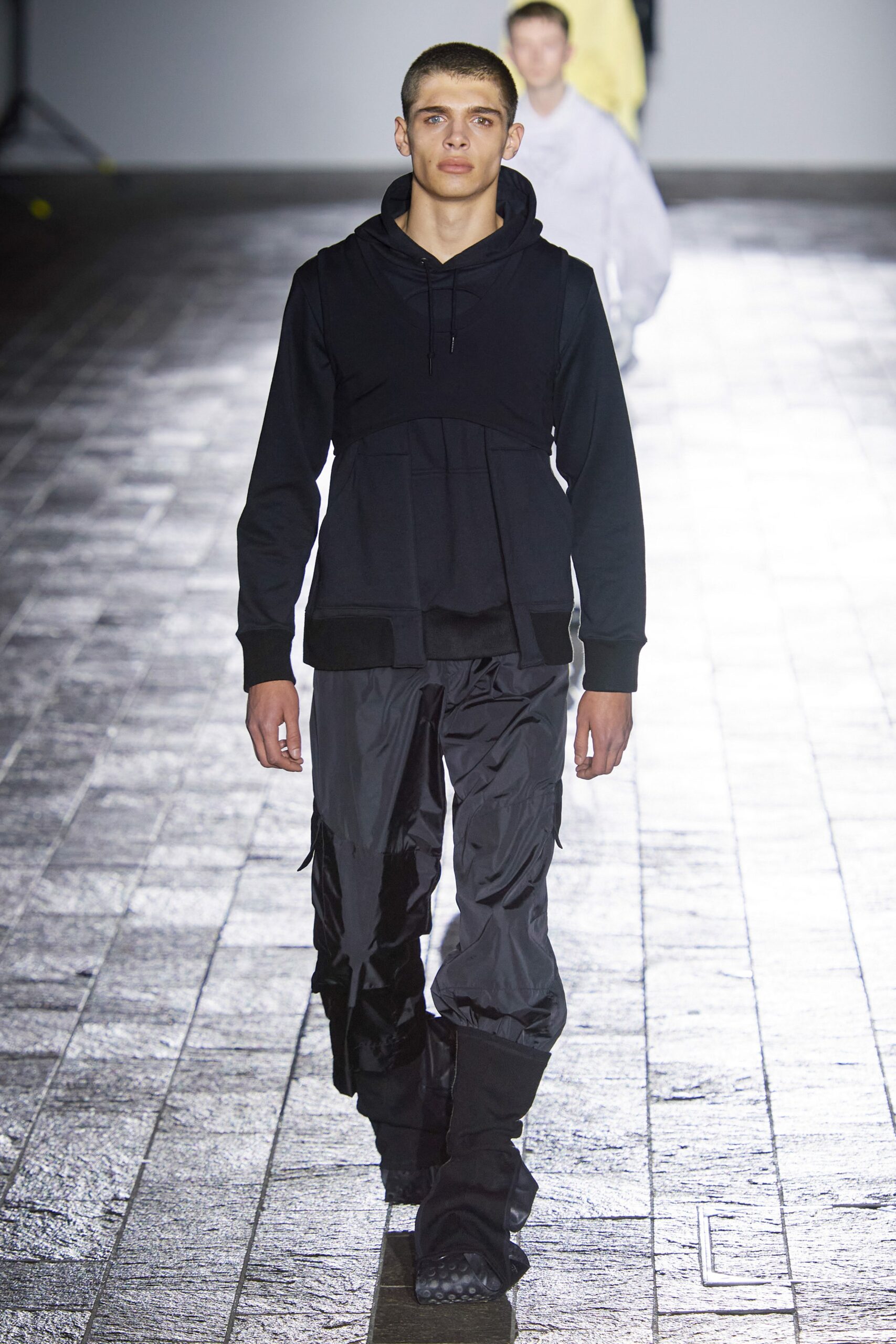 Central Saint Martins F/W 20 Look 74